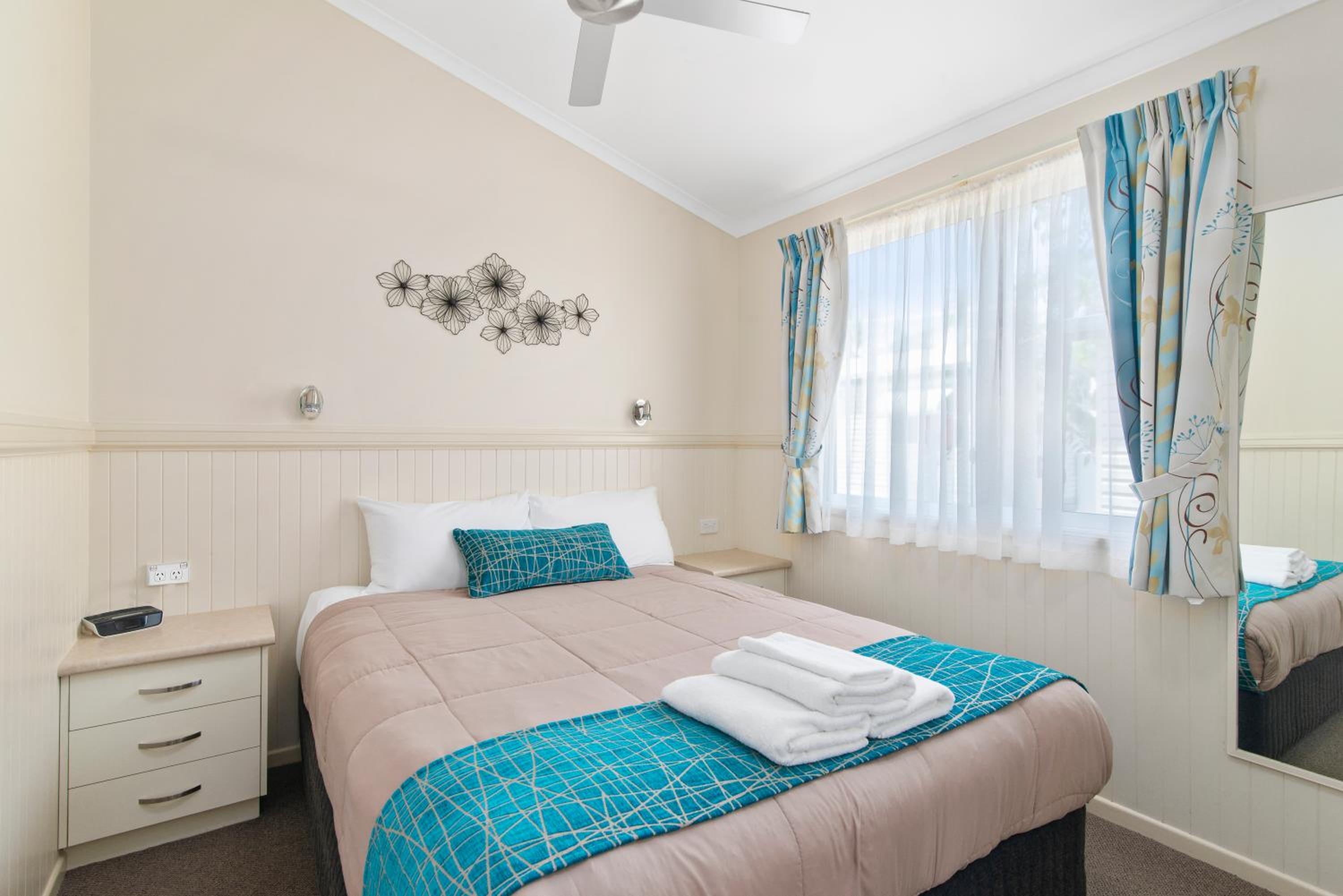 Ashmore Palms Holiday Village