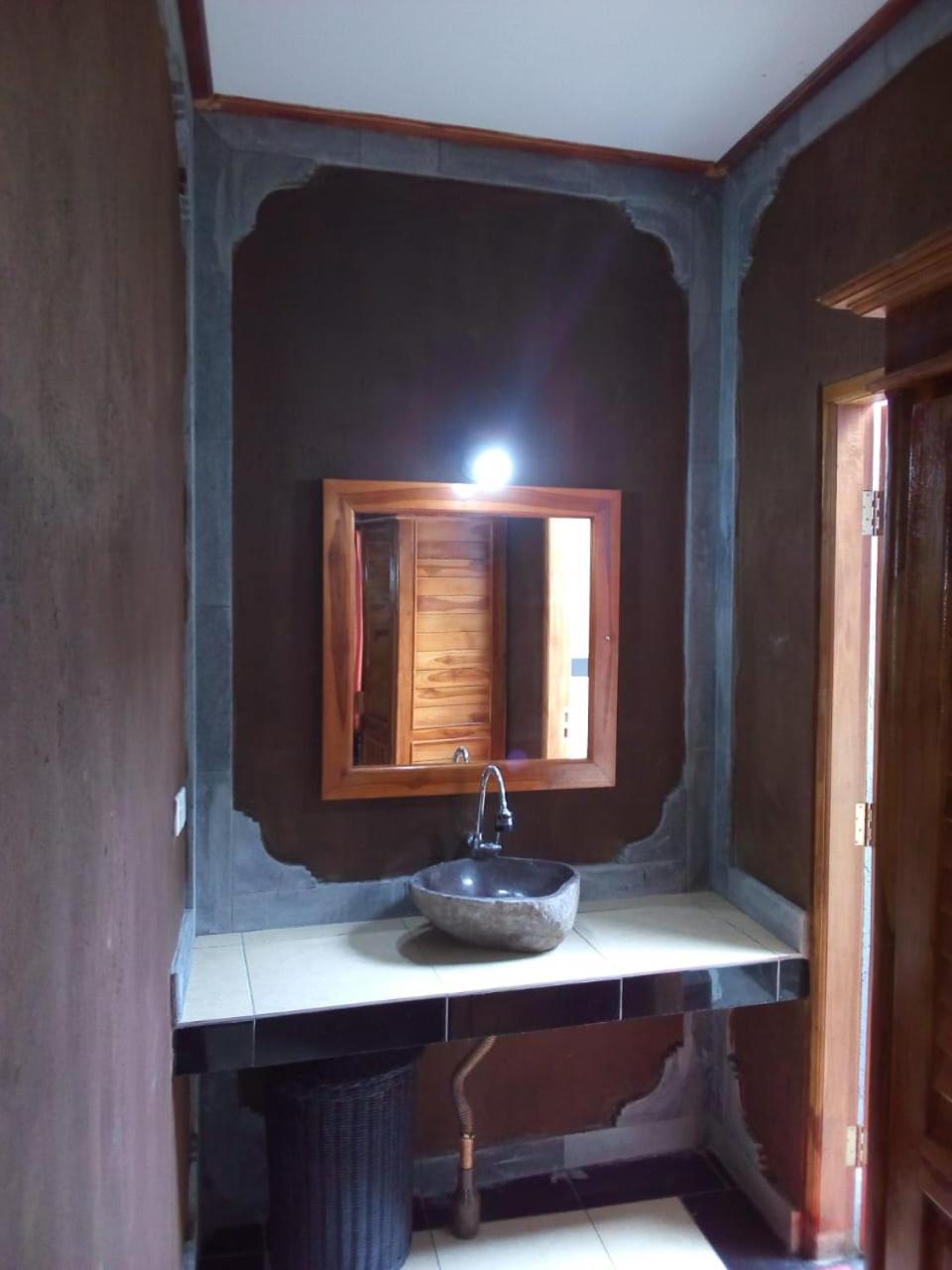 Eliska Sari Bungalows Sumberkima