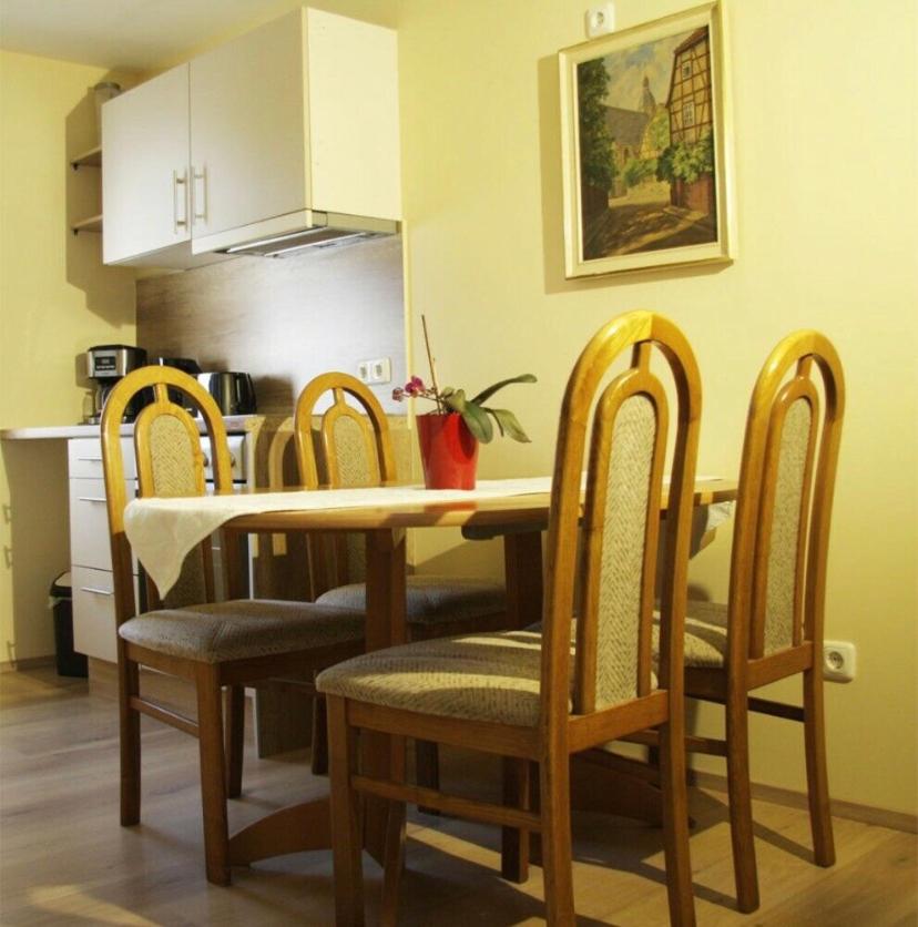Ferienwohnung mit Balkon in Schmölln view 3