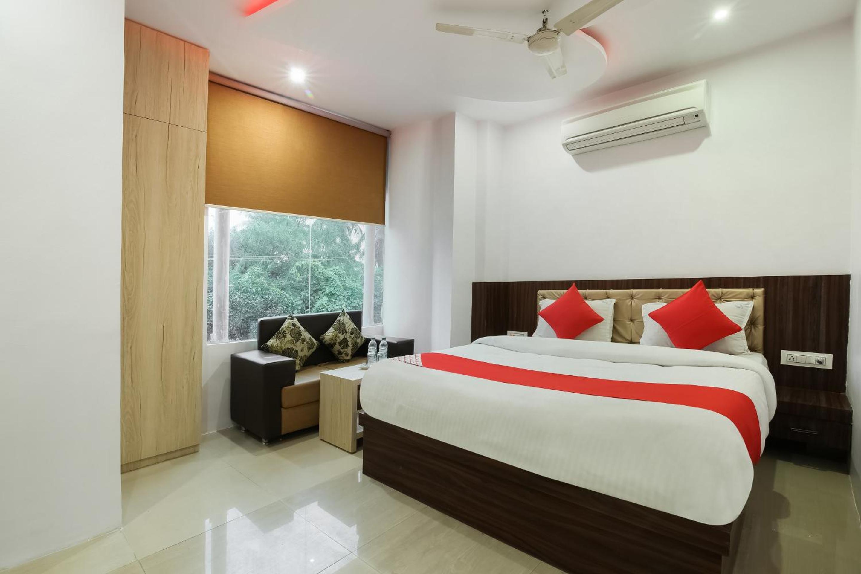 Hotel Maheshwari