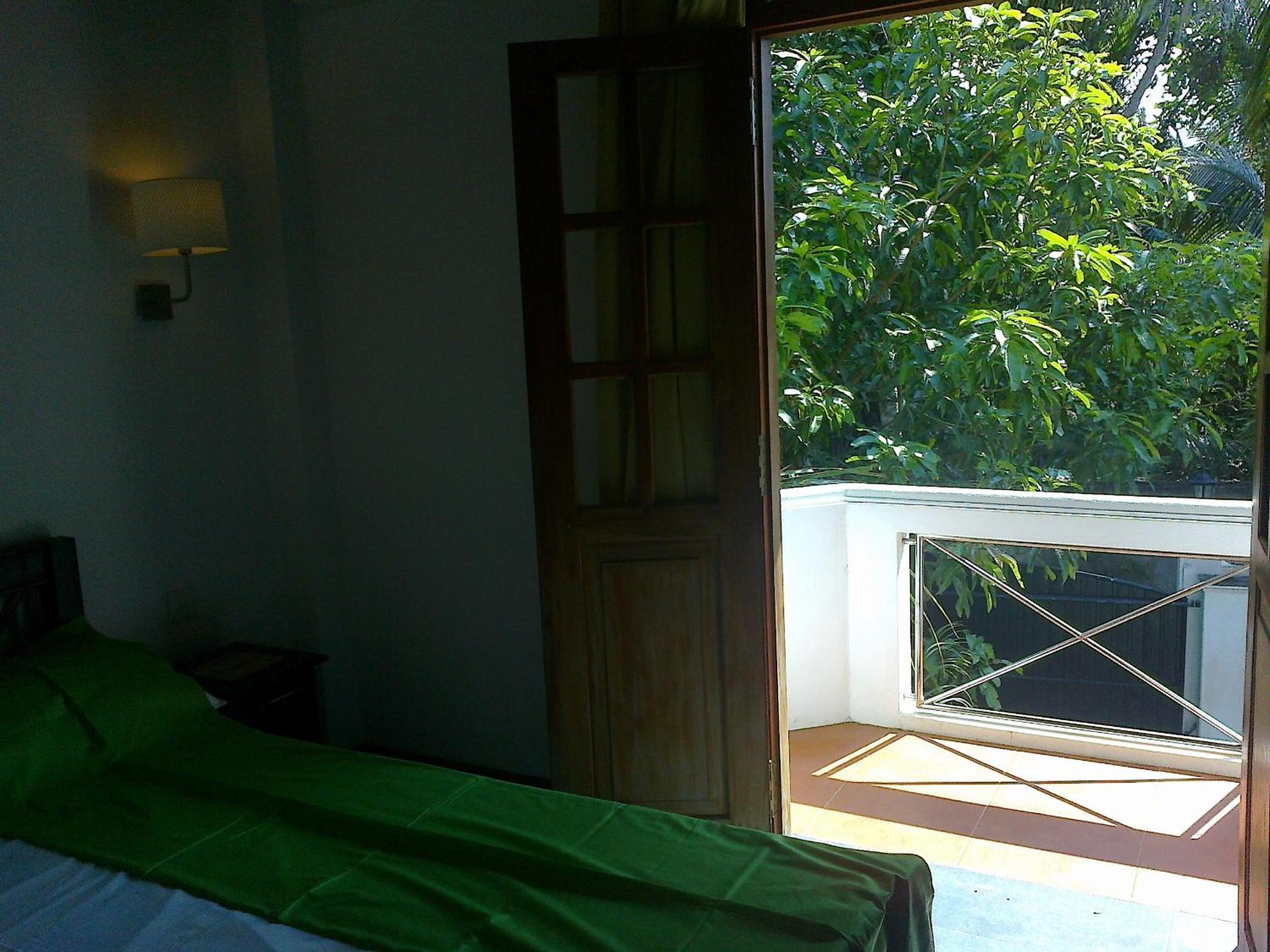 Photo 25
