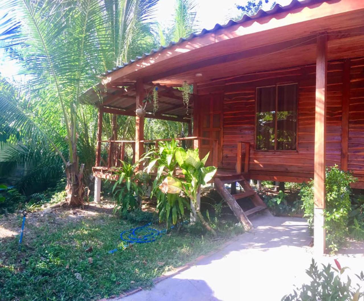 Lanta A Toi House view 3