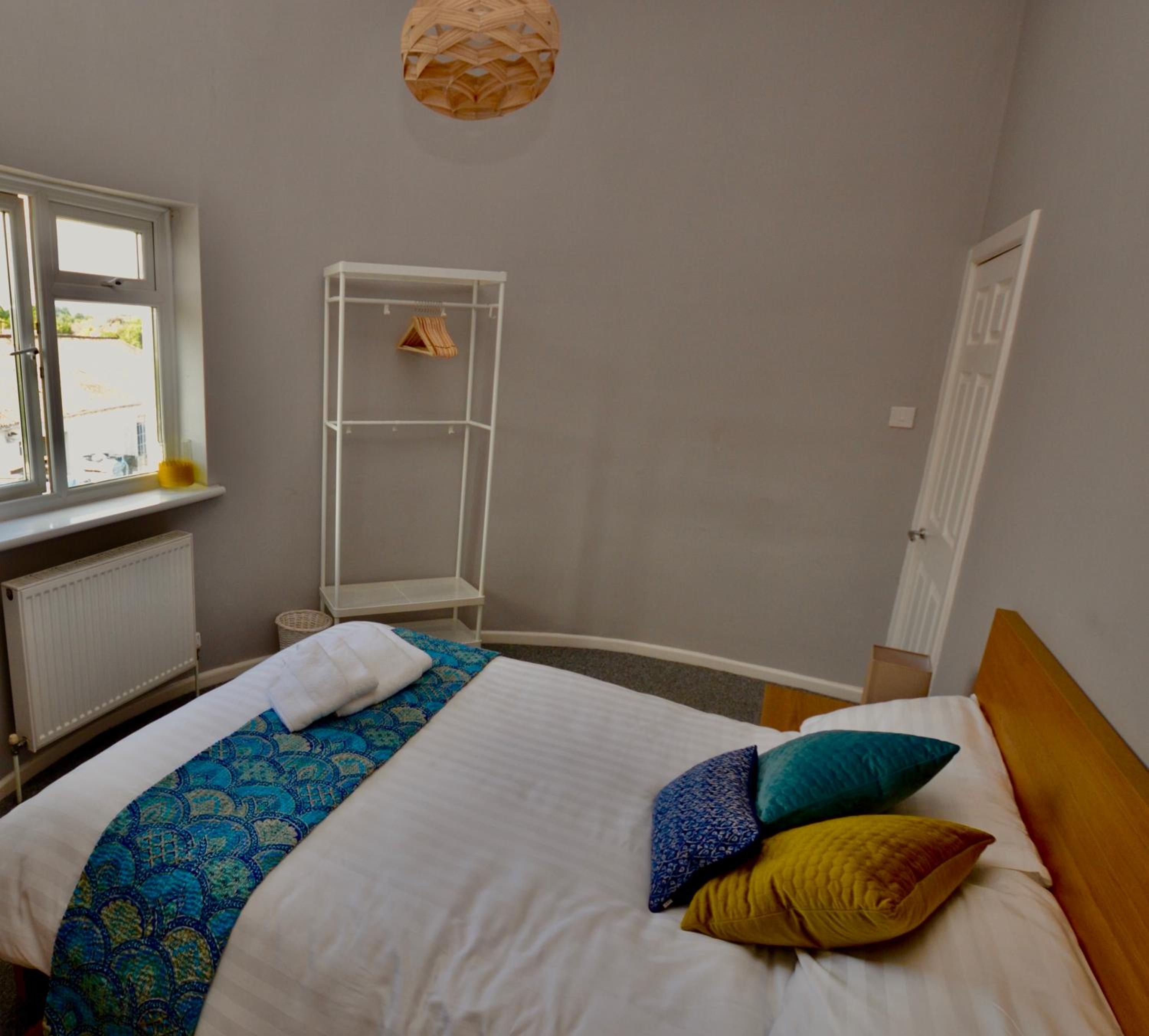 Perfect location for Racecourse and town centre view 2