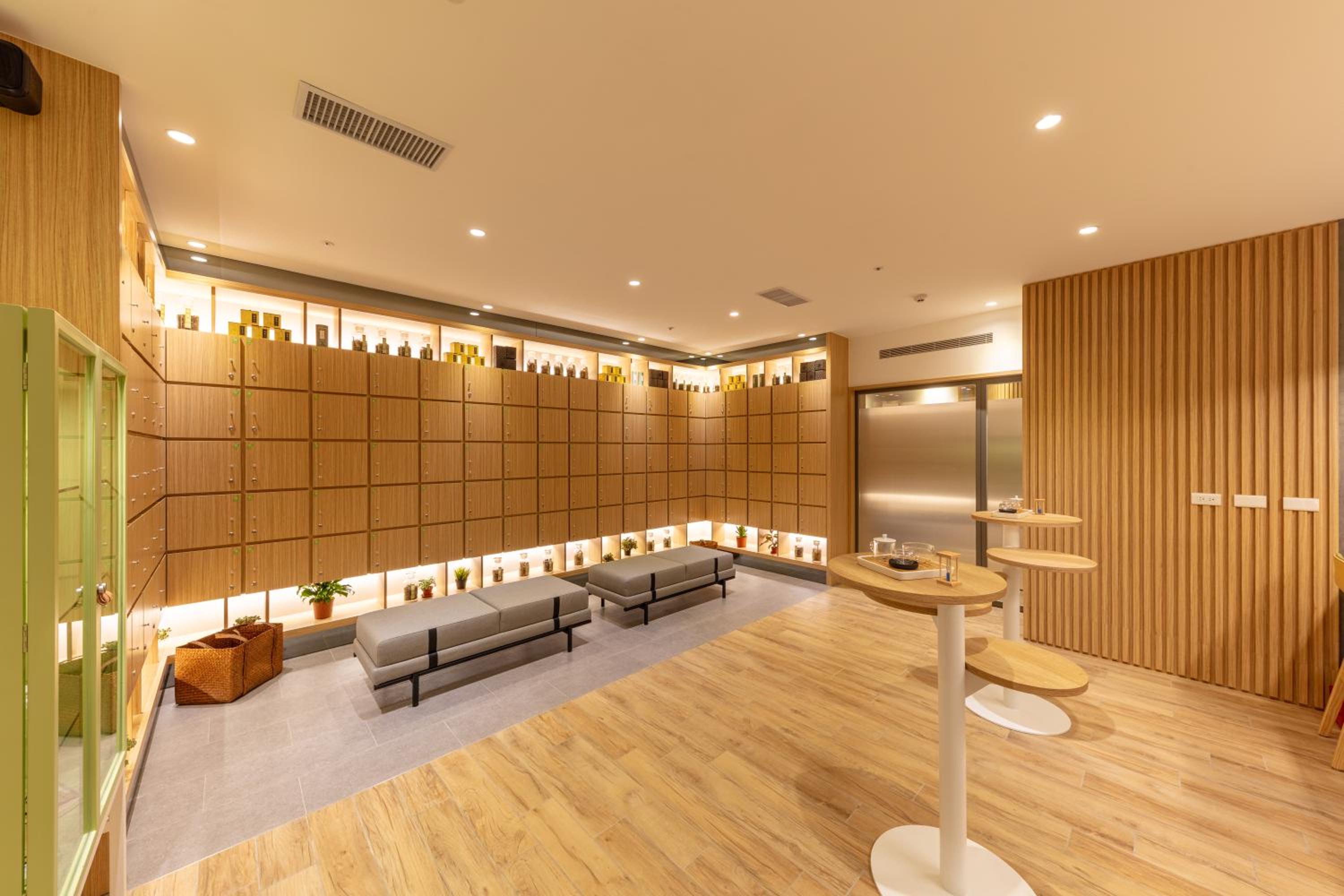 CHO Stay Capsule Hotel-Taoyuan Airport T2 view 4
