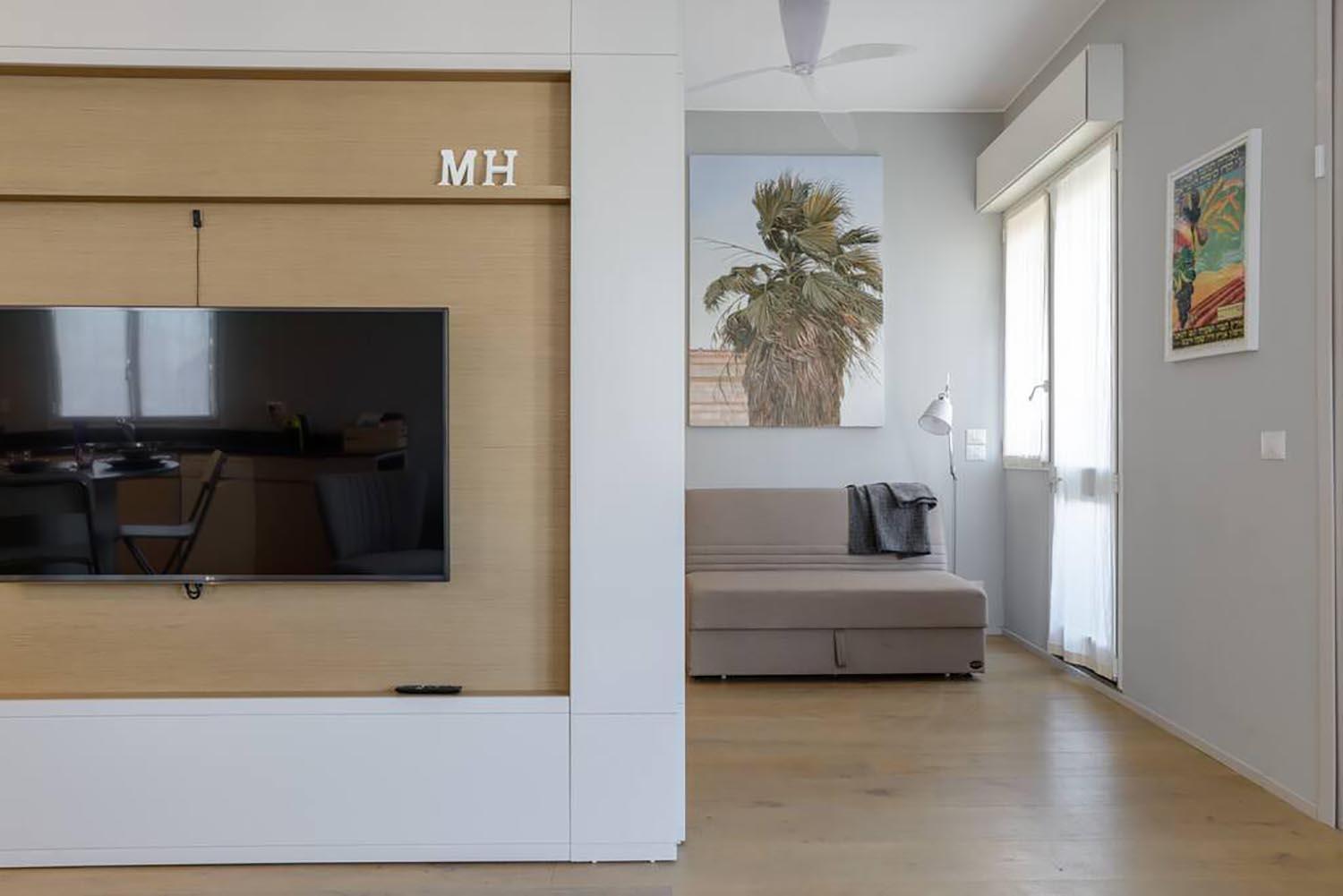 Italian design apartment in Rothschild Blvd