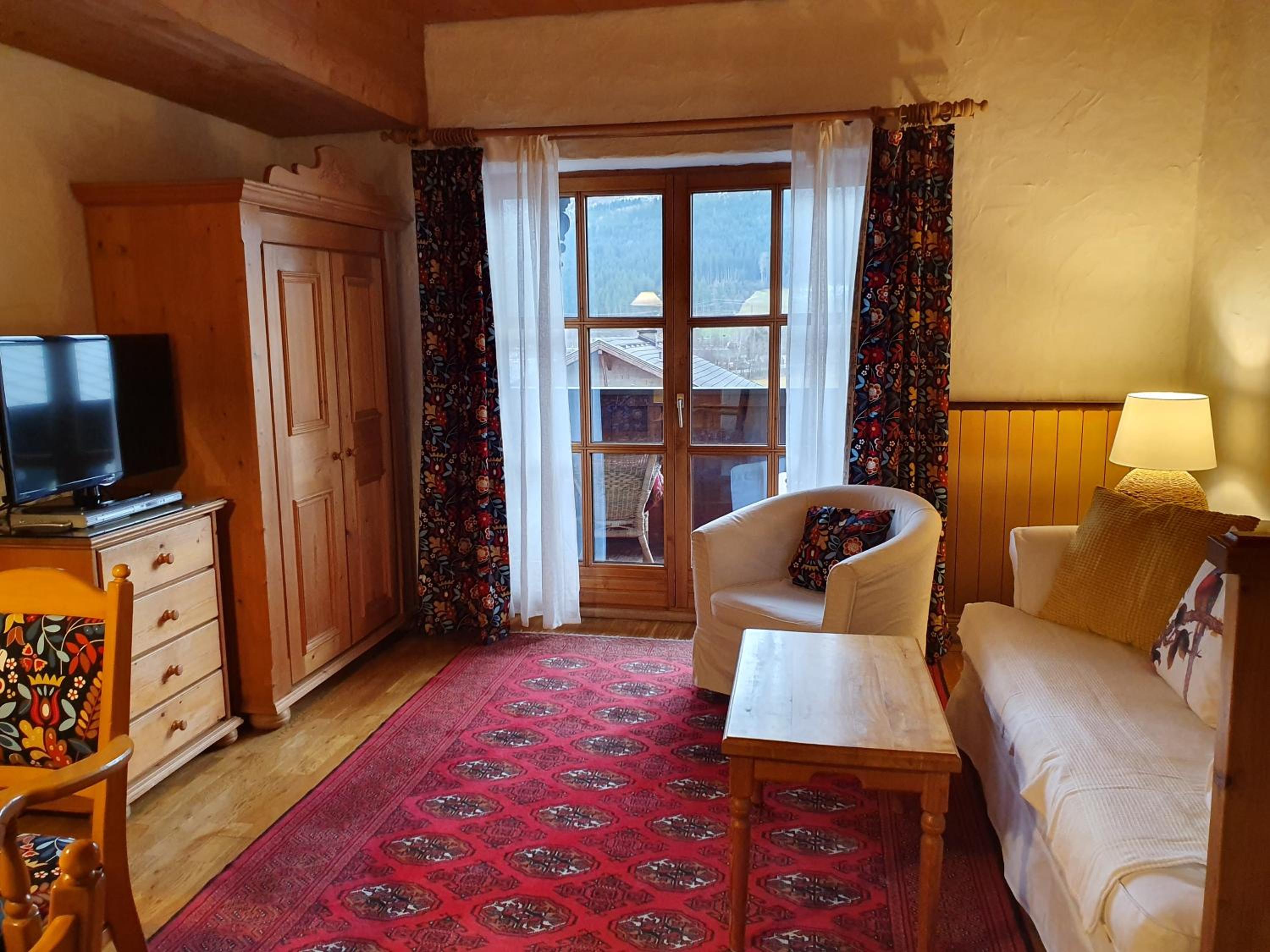 Appartement Pension Bäckenhäusl FERIENWOHNUNGEN Chalets Hütten Komfortzimmer