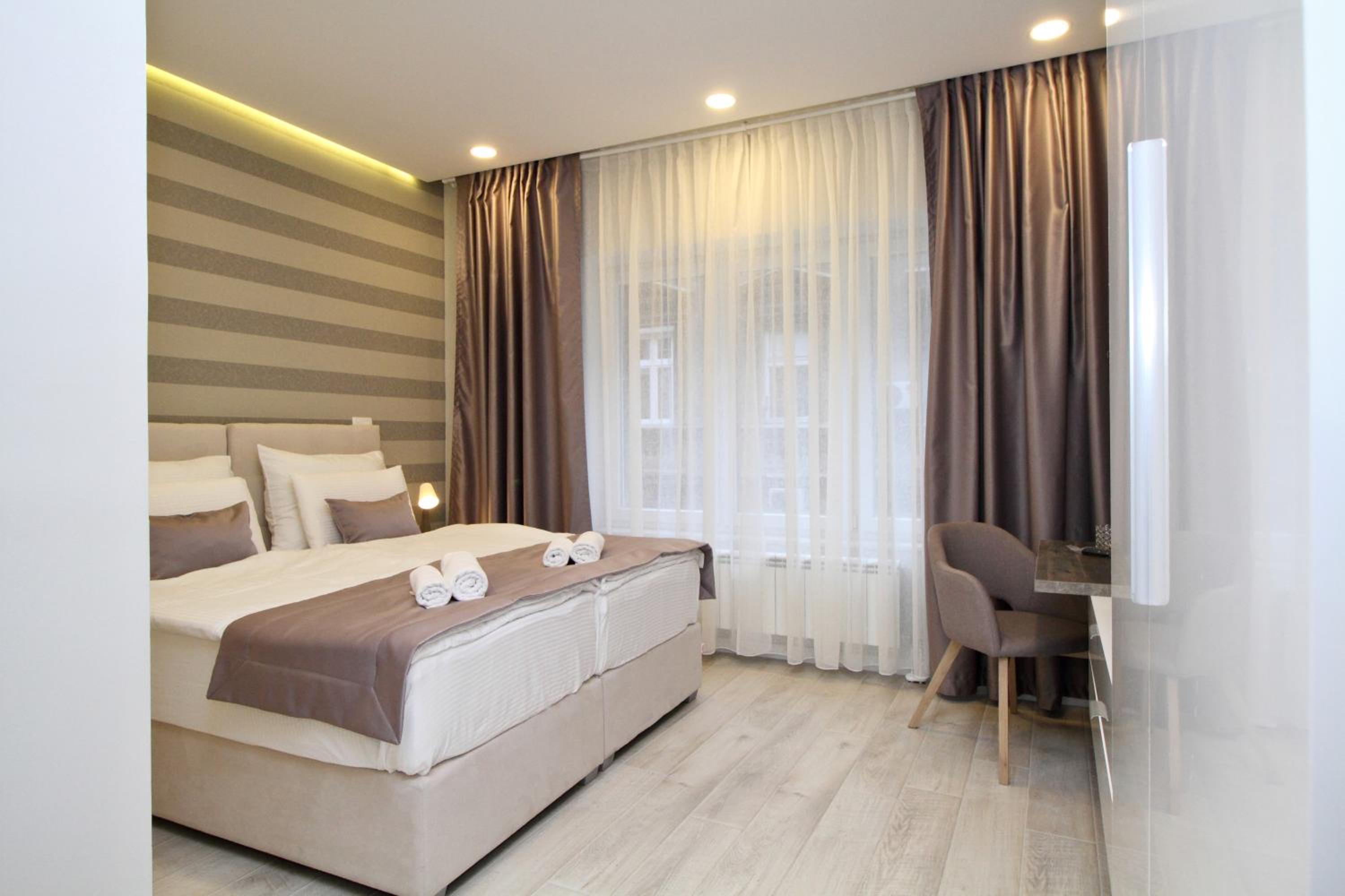 PLATINUM ROOMS butique hotel