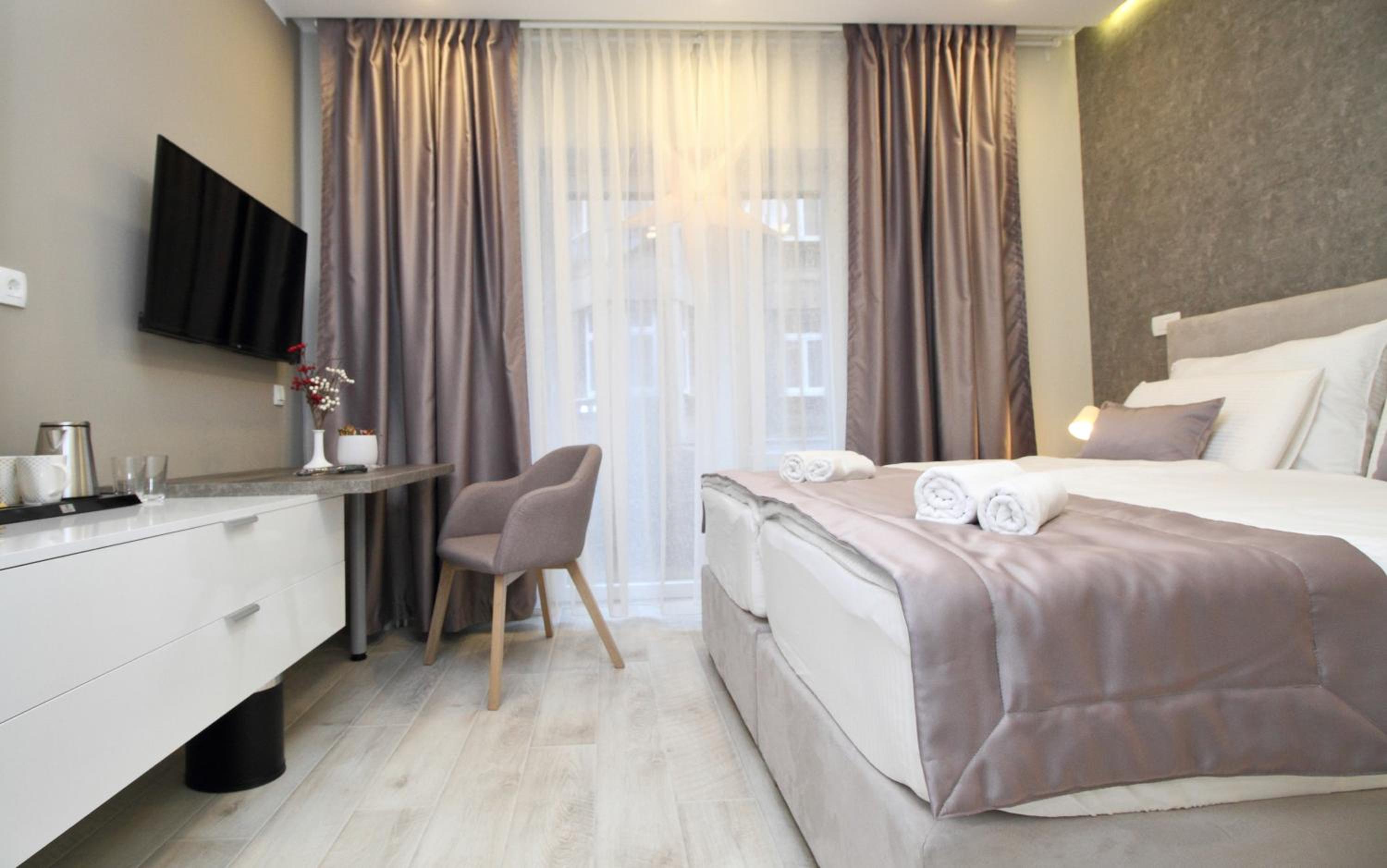 PLATINUM ROOMS butique hotel