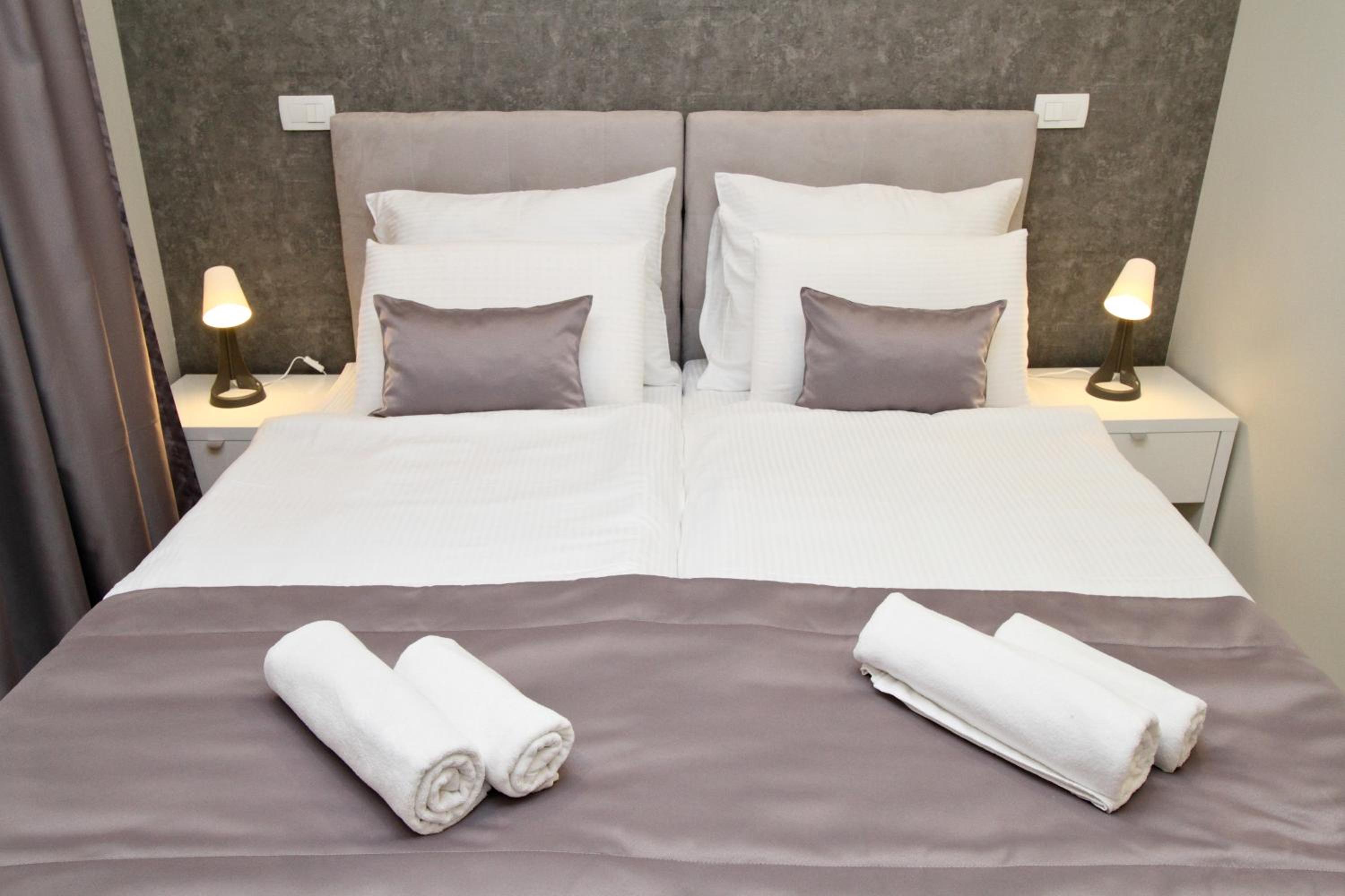 PLATINUM ROOMS butique hotel