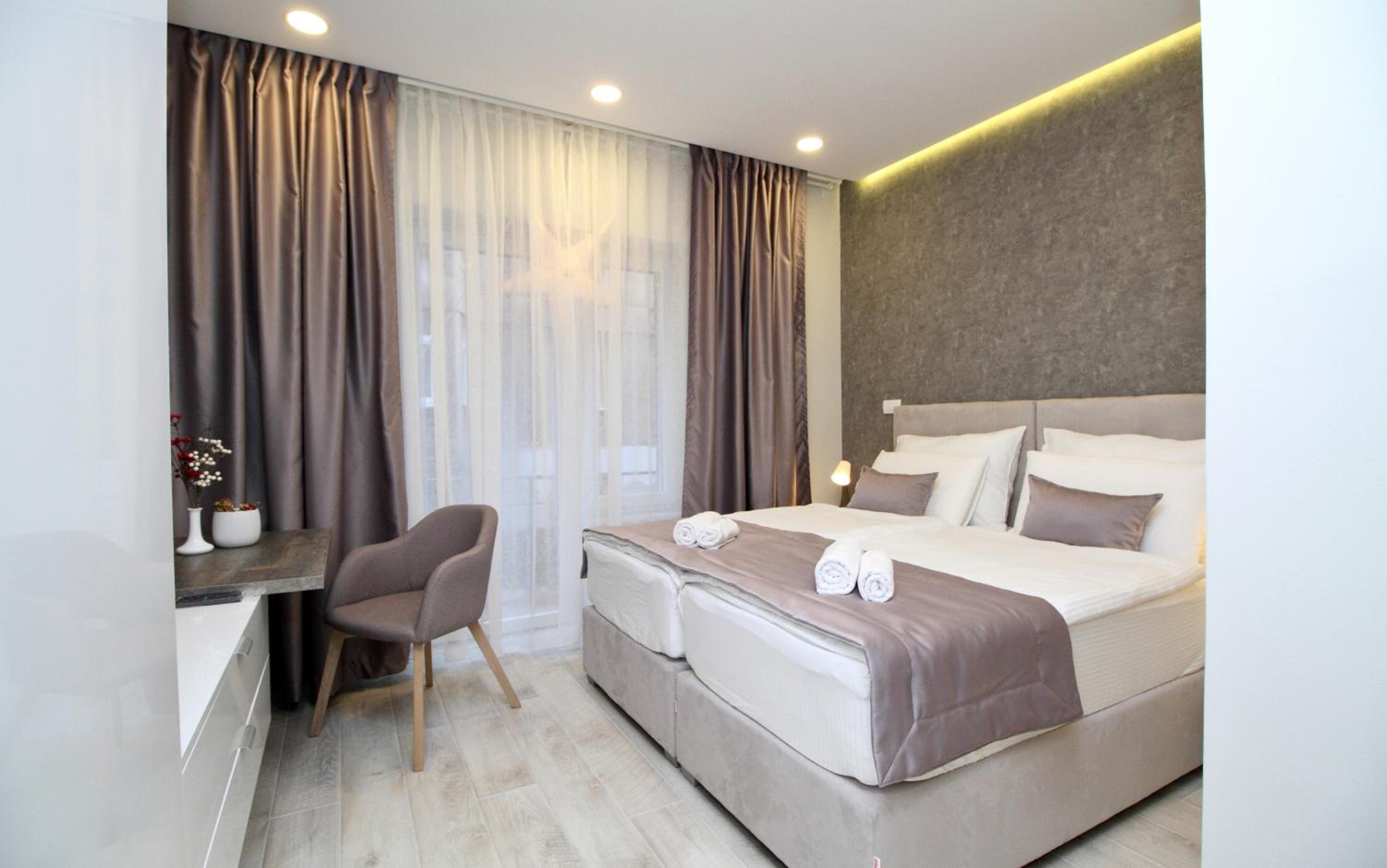 PLATINUM ROOMS butique hotel