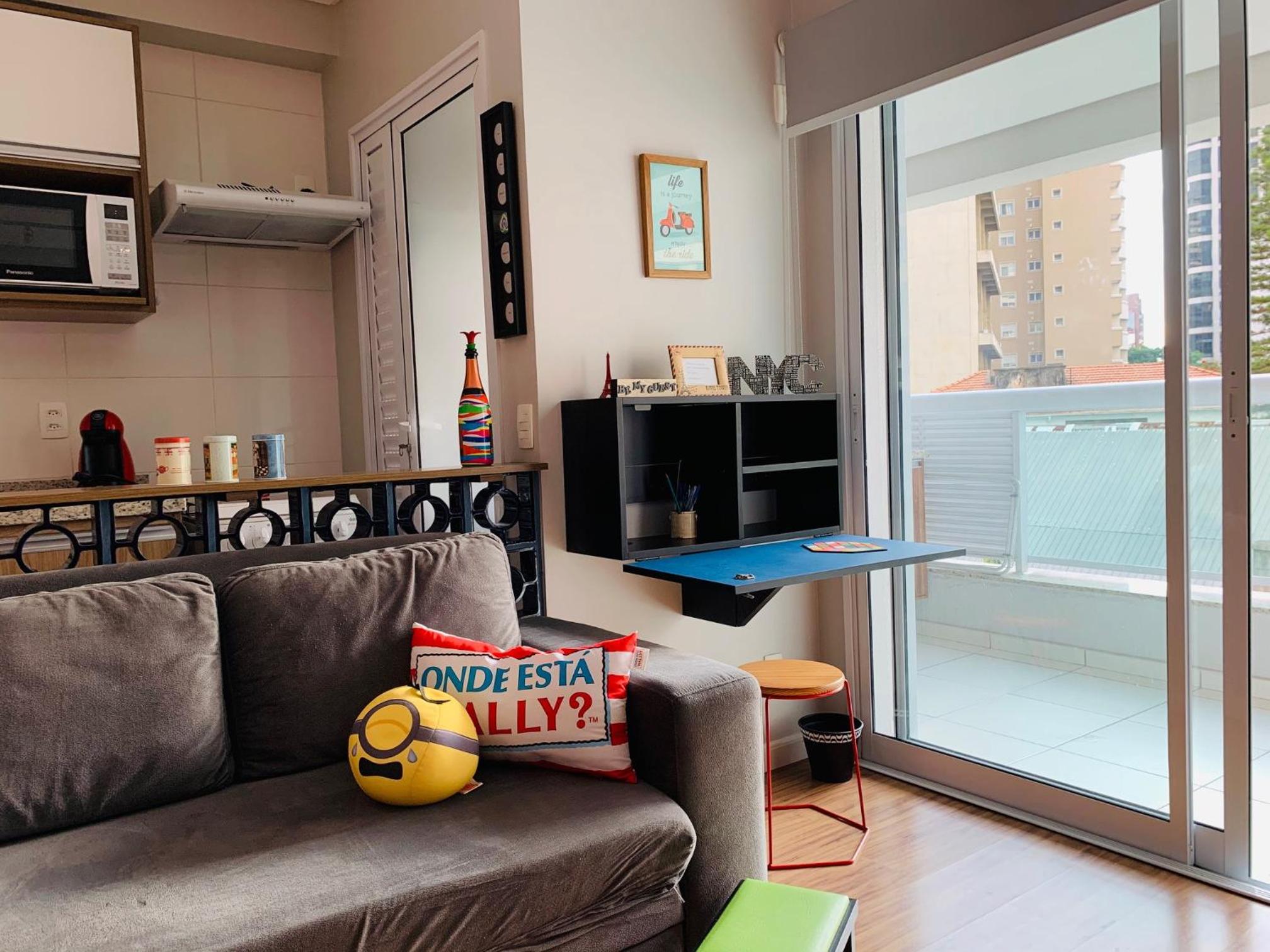CS Apartamento a 200 metros da Paulista com AC