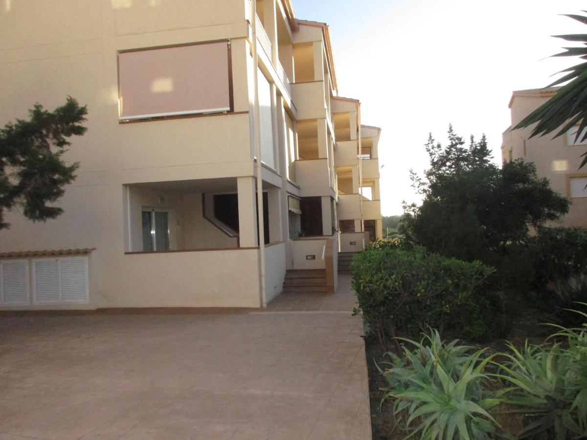 Apartamento en Es Pujols photo 2