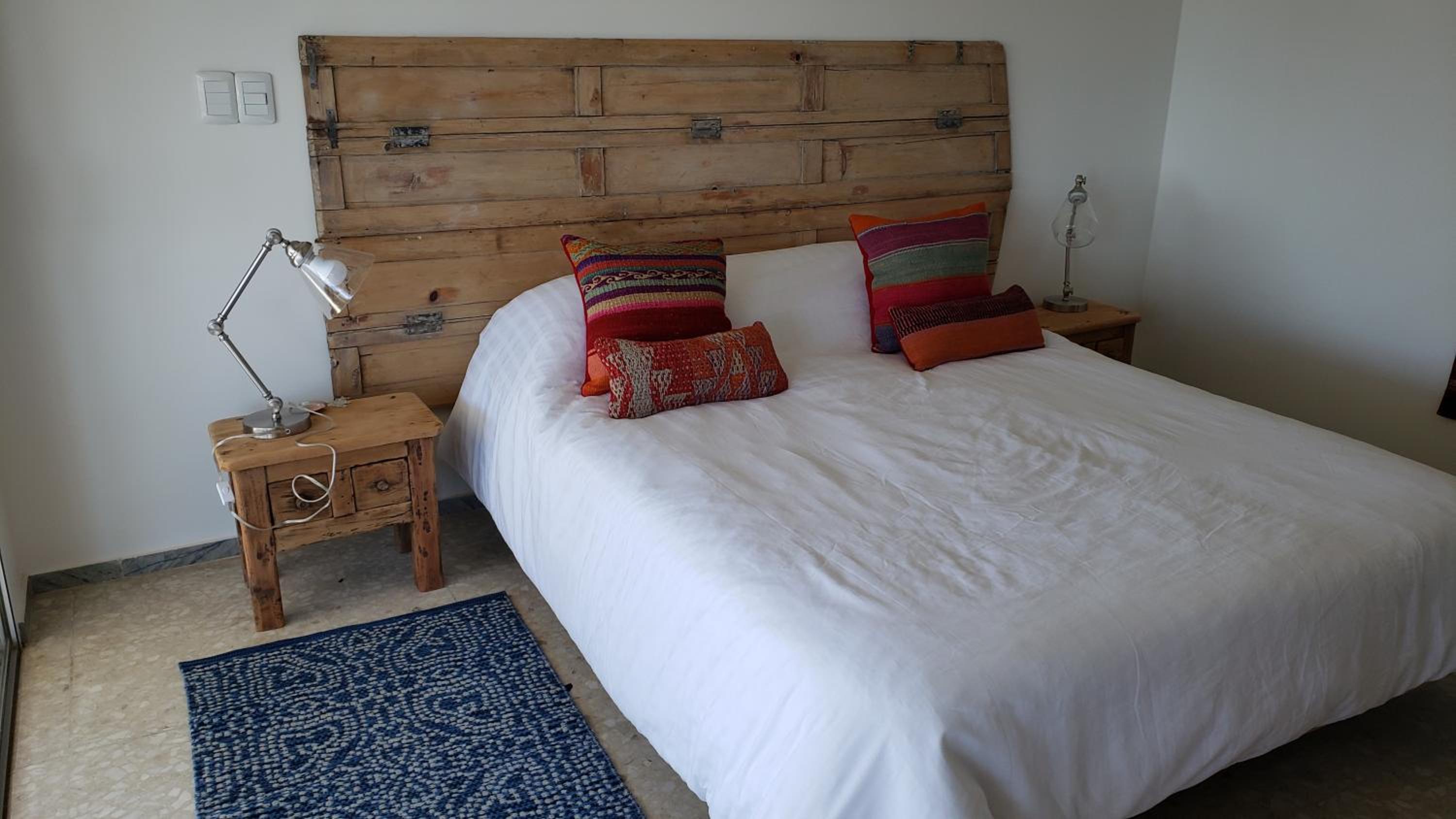Amazing Oceanfront unit on Mansa Beach