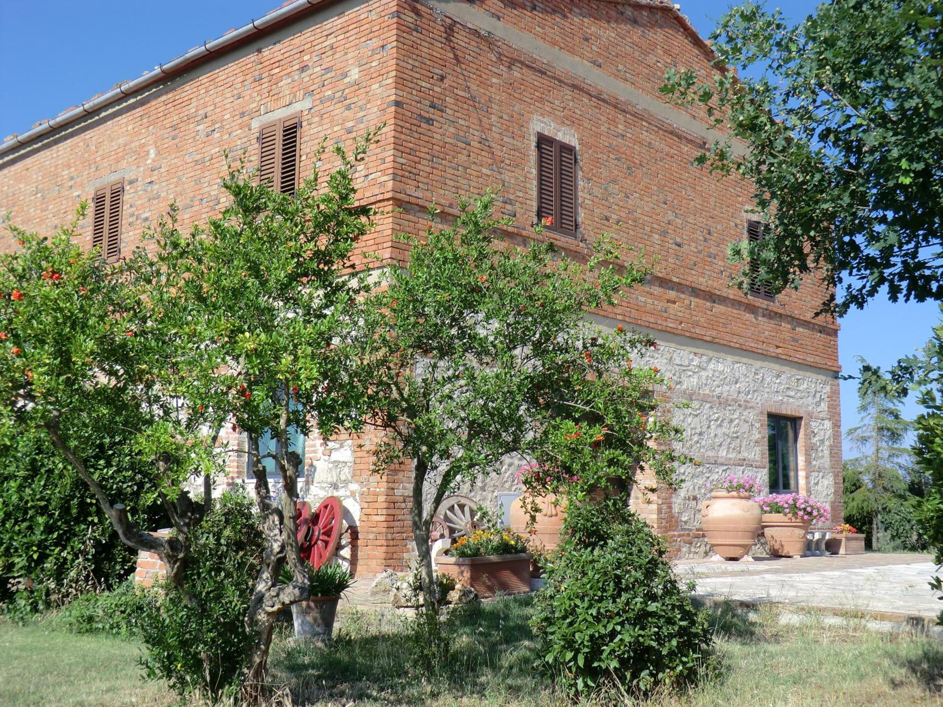 Agriturismo Podernuovo view 4