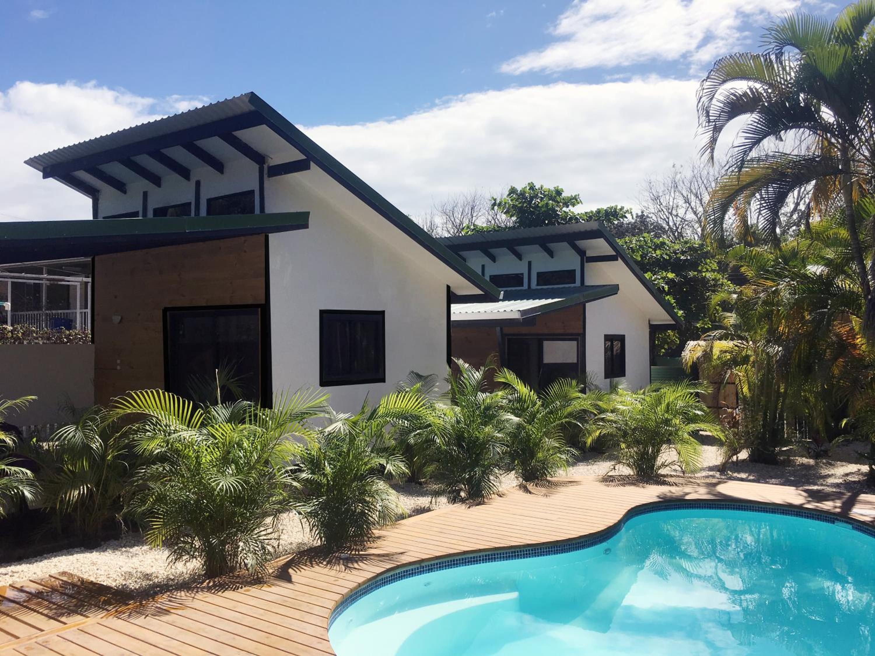 Santeria Lodge