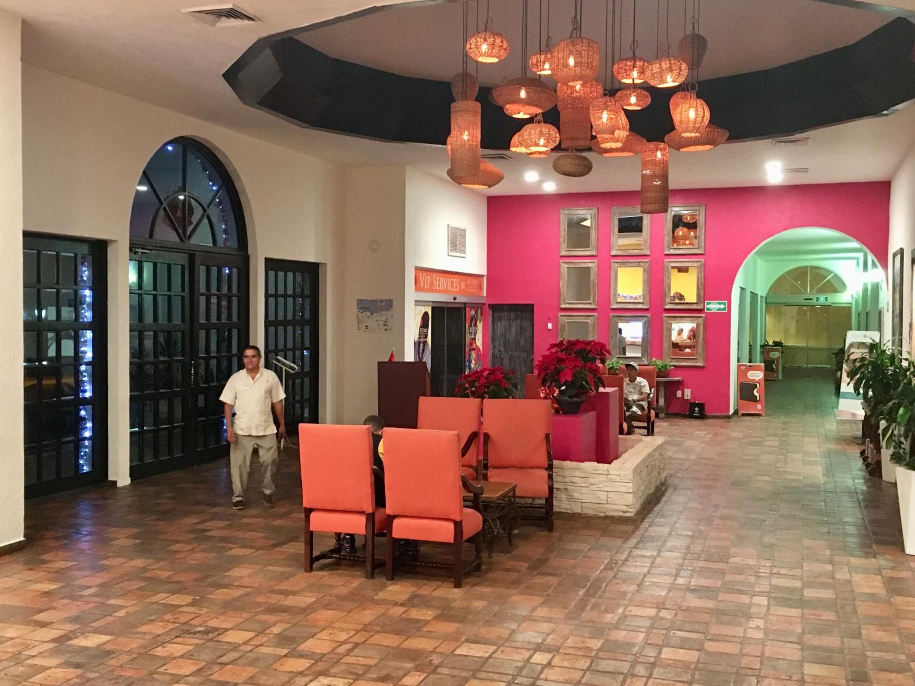 Tropical apartment