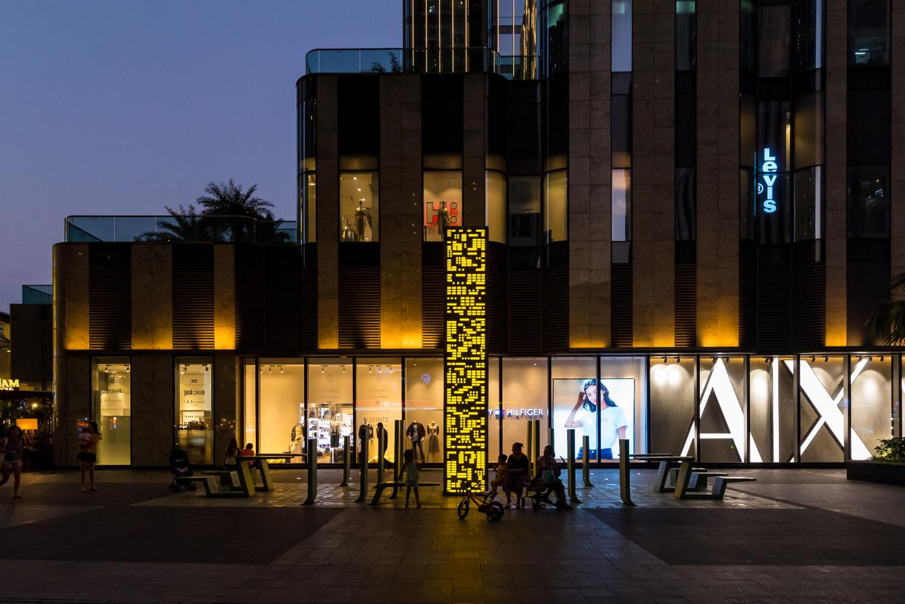 Vinhomes Luxury Art Condotel