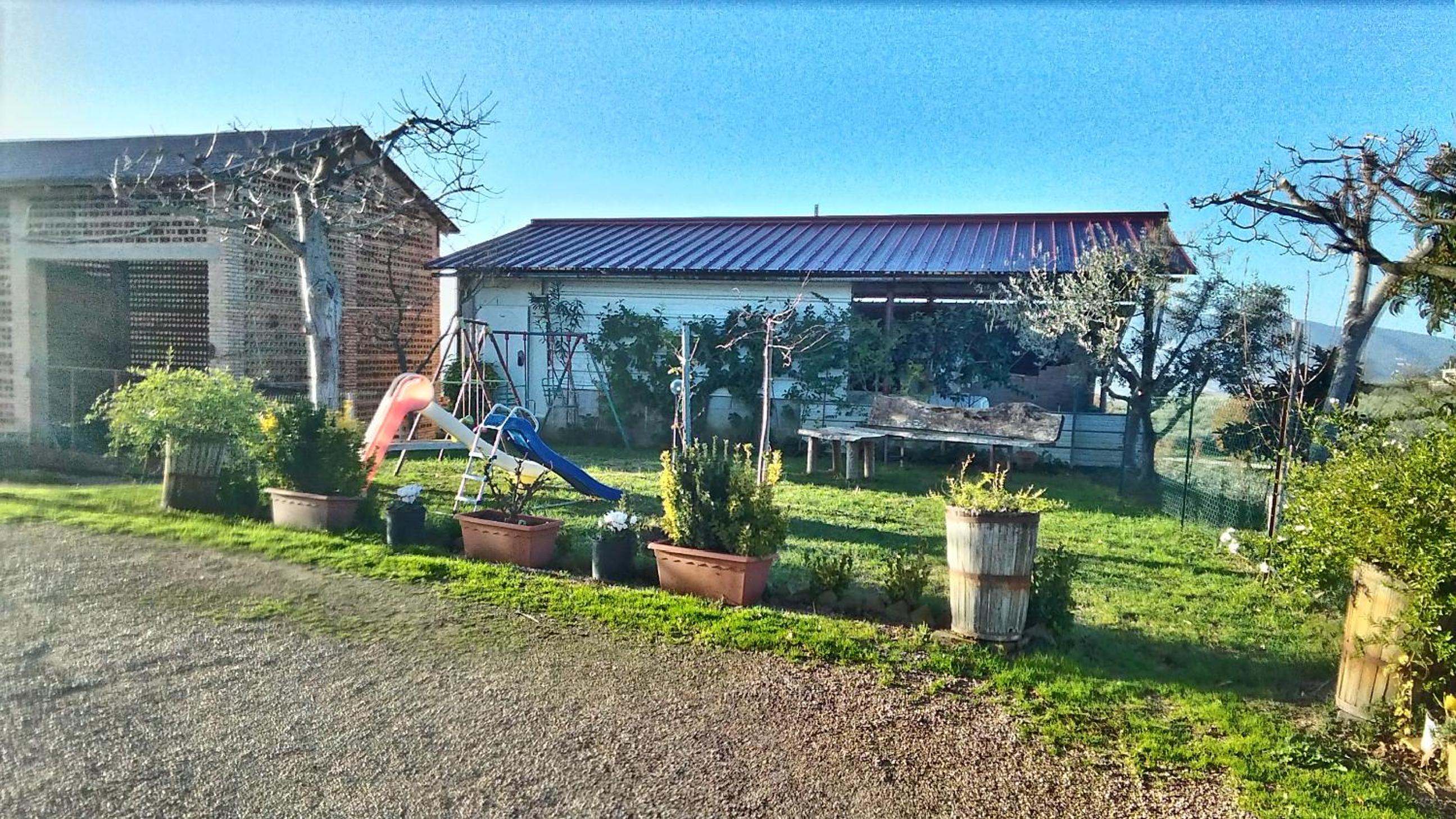 Photo 16