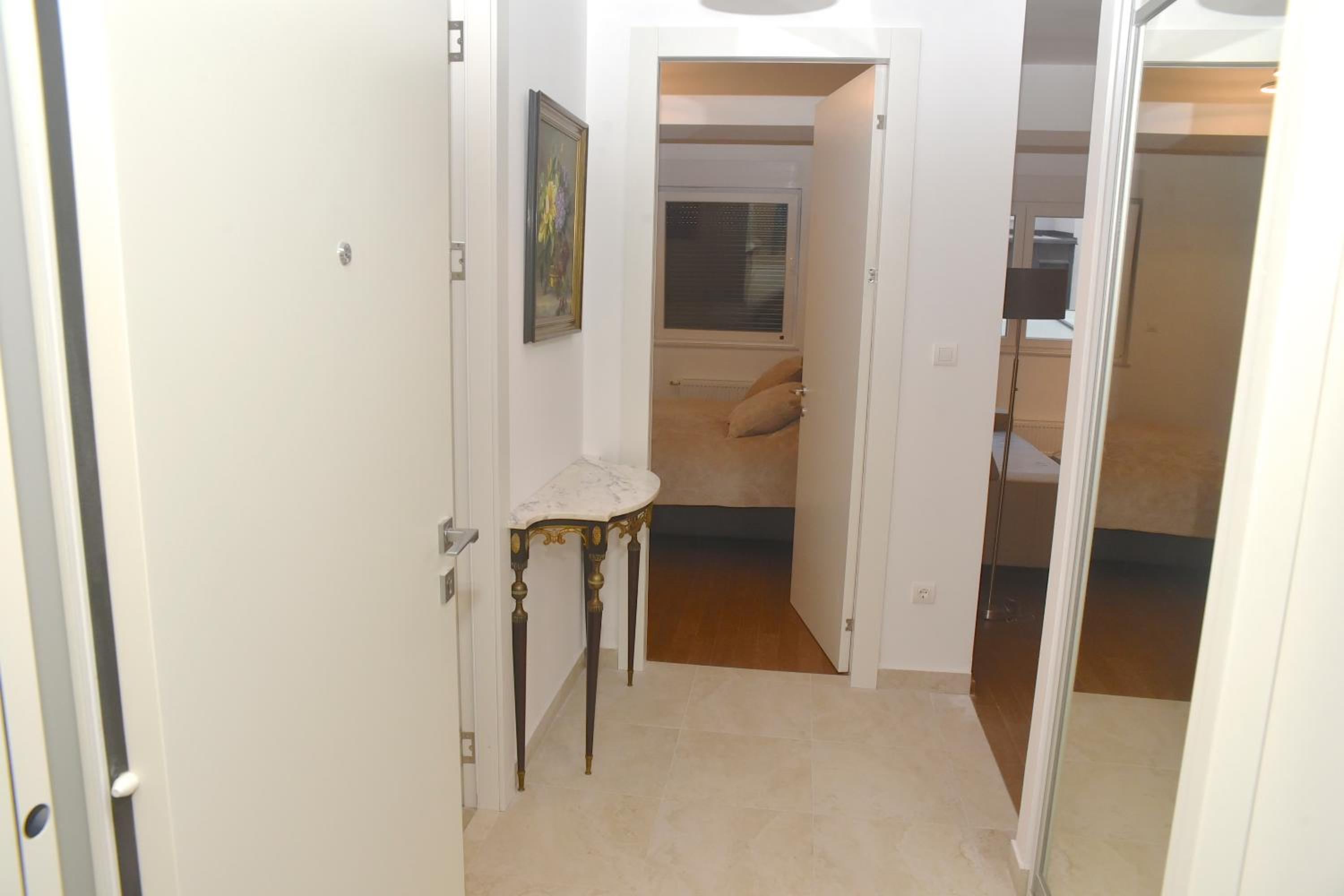 Jackey apartment view 3