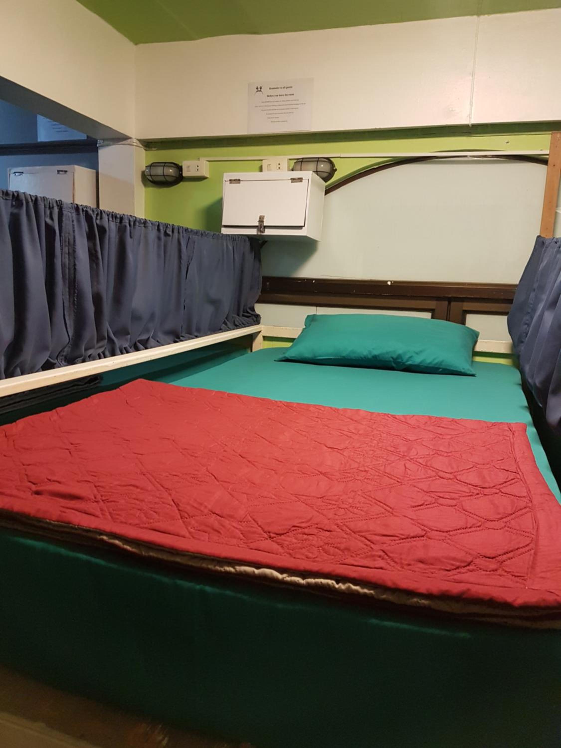 bedroom