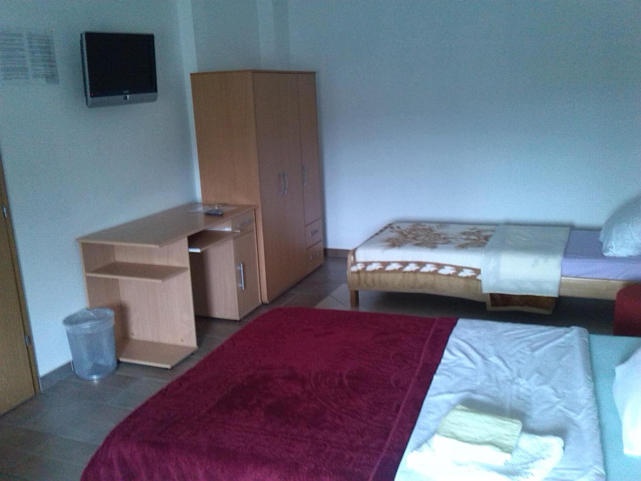 Photo 46