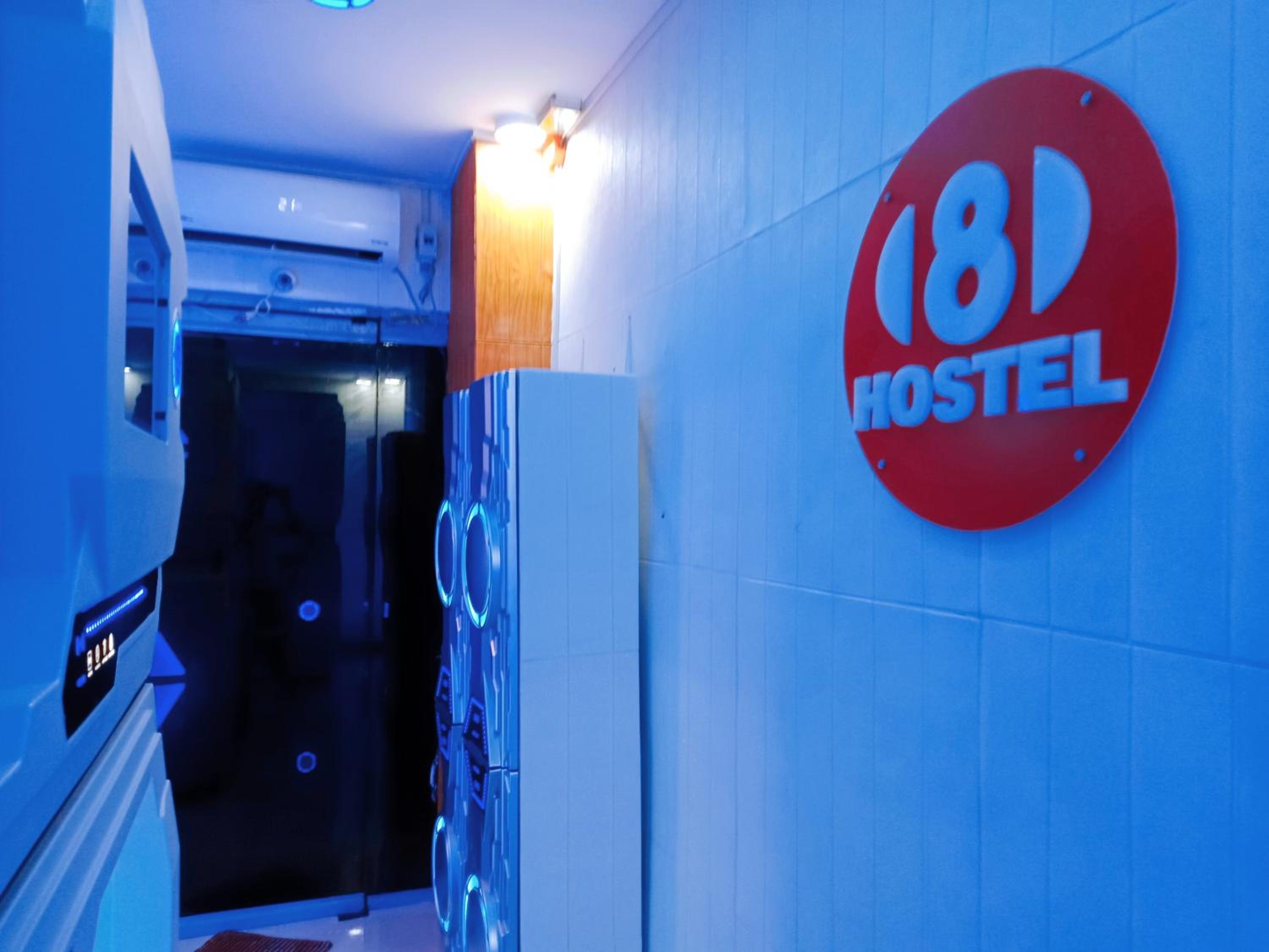 8Hostel