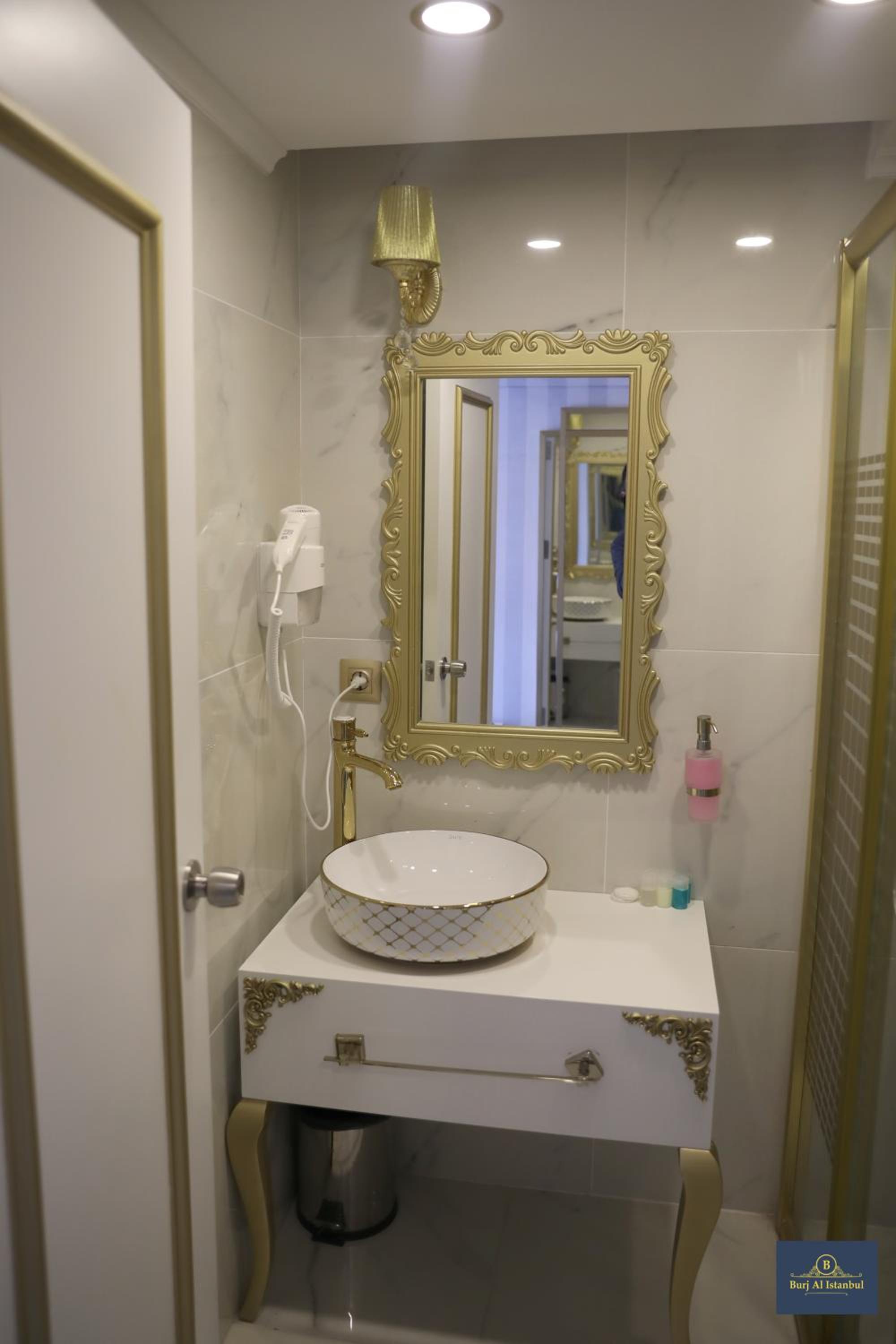 Burj Al İstanbul - Image 72