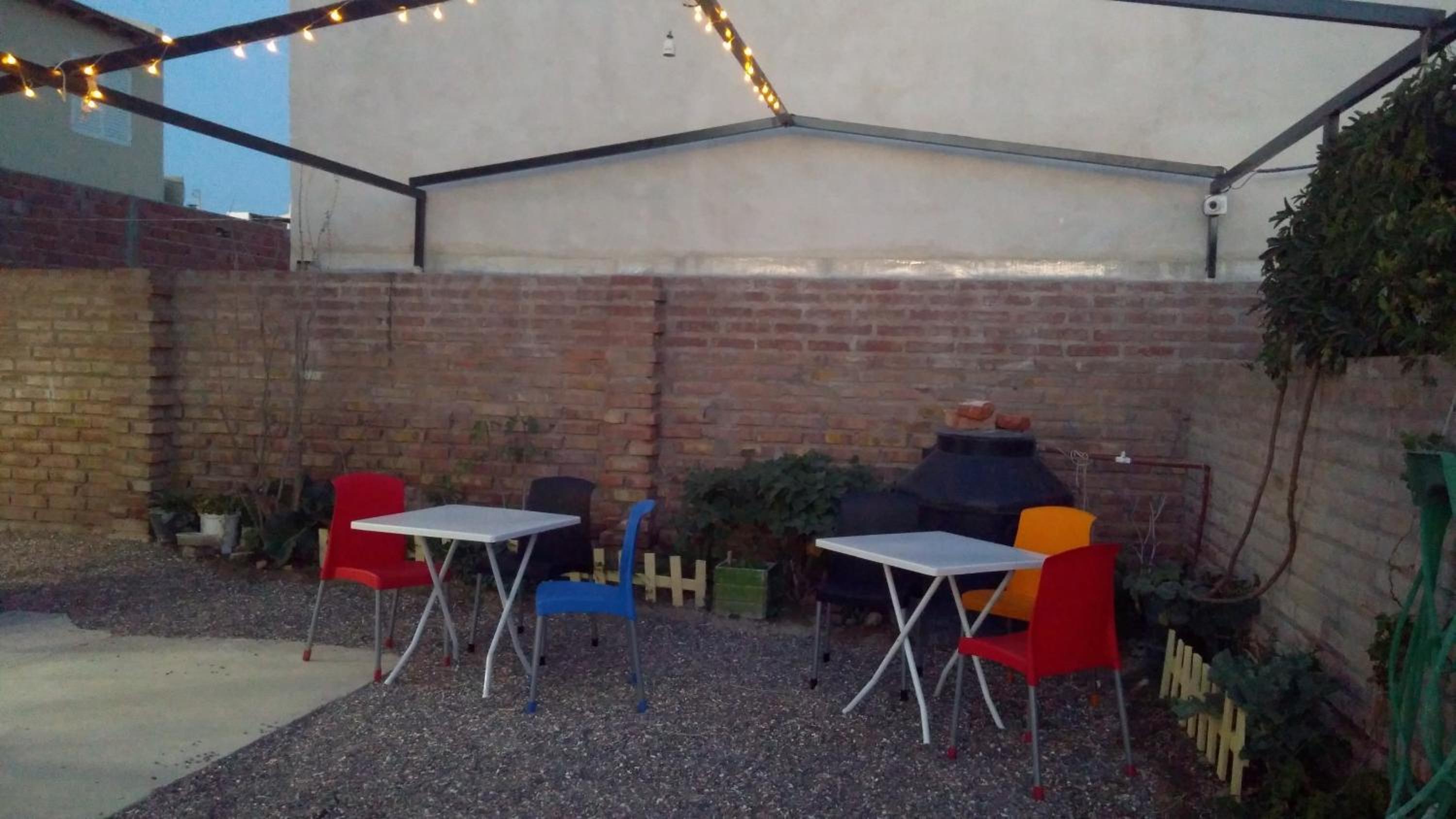 Ruca Kiñe Hostel
