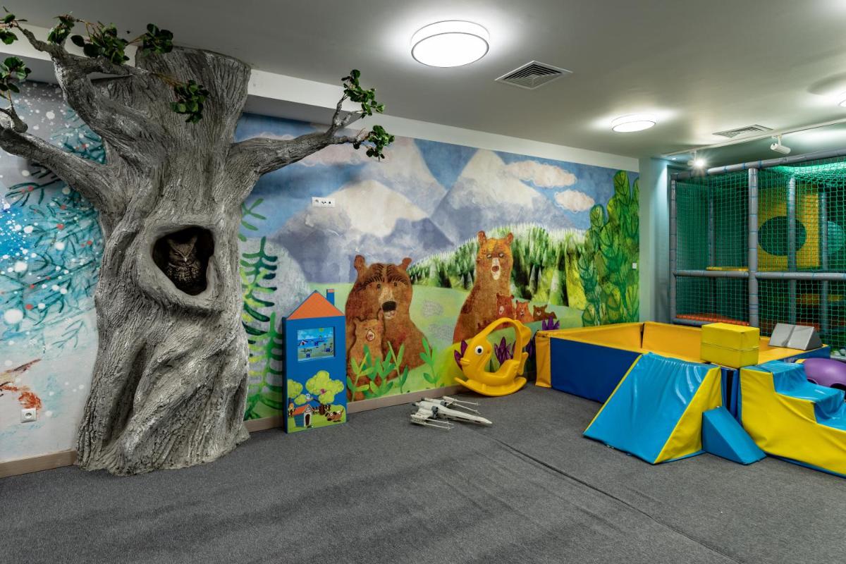 children's play area