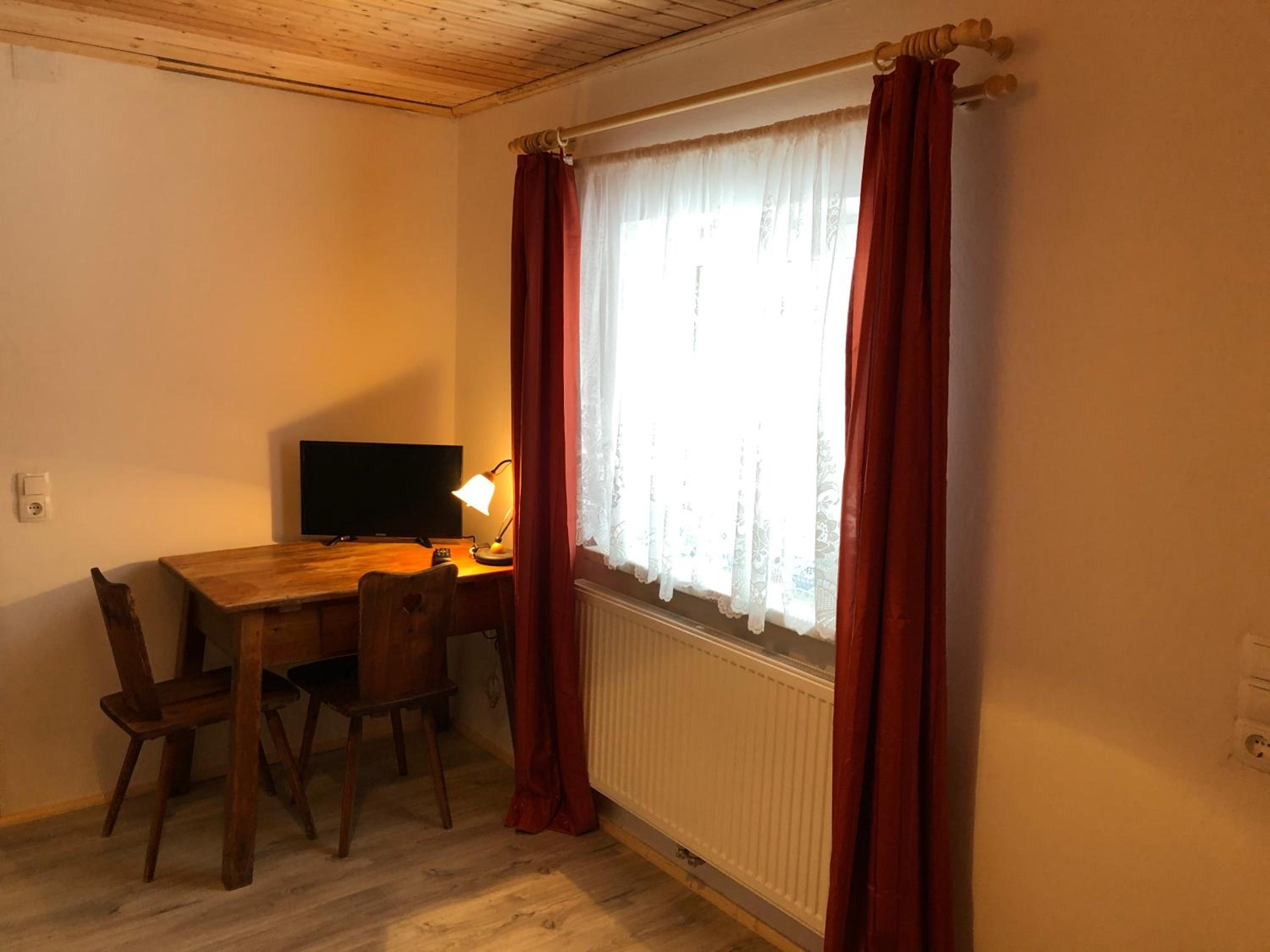 Einser Hütte GesbR - Selbstversorgerhaus für 7 Personen