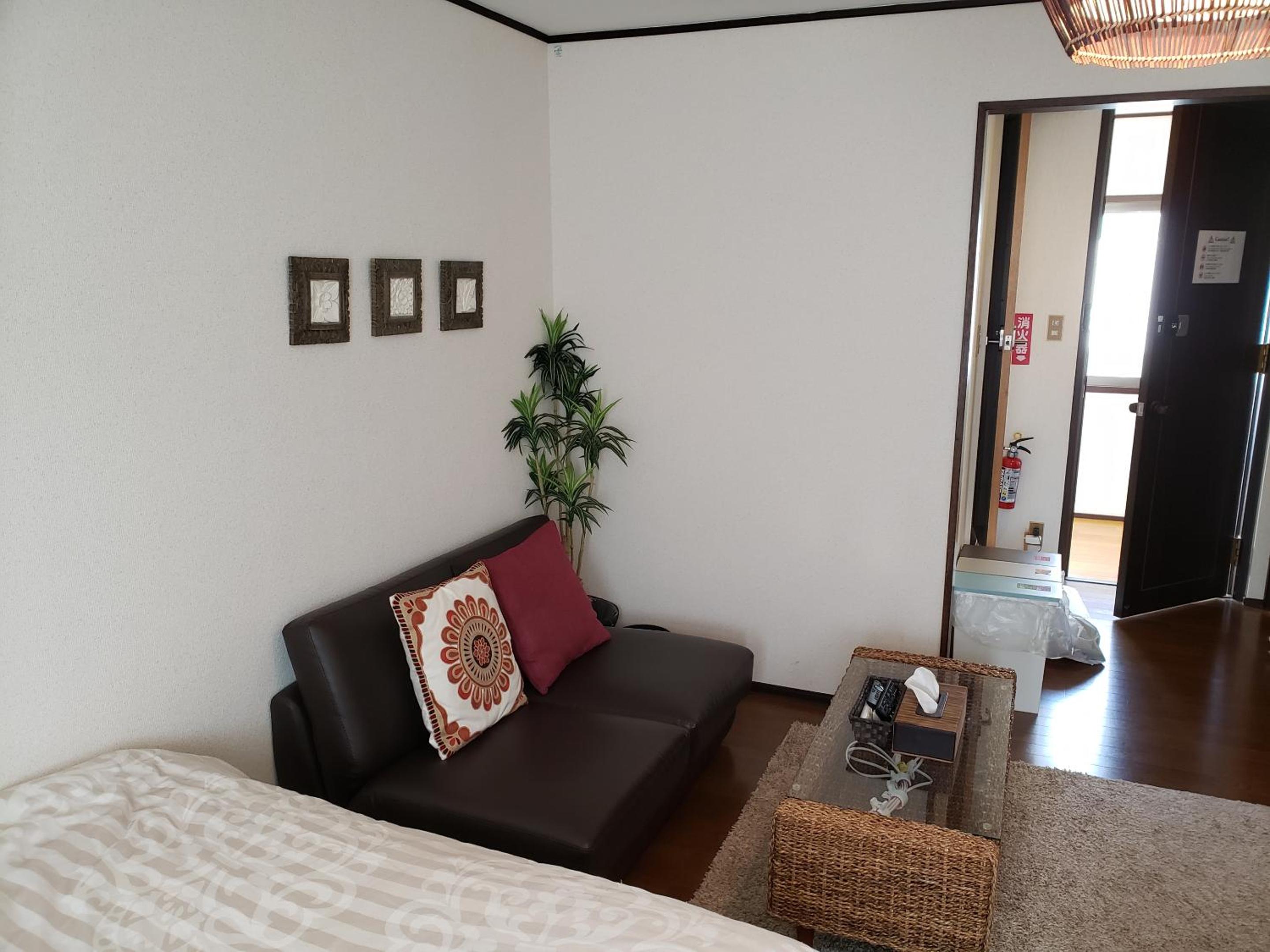 Flat Peace Chair House #205 view 4