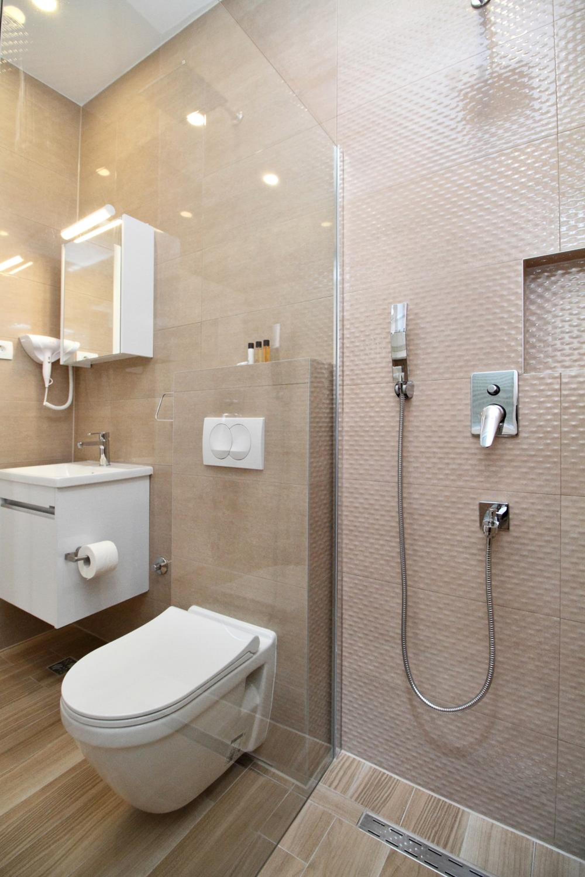 PLATINUM ROOMS butique hotel