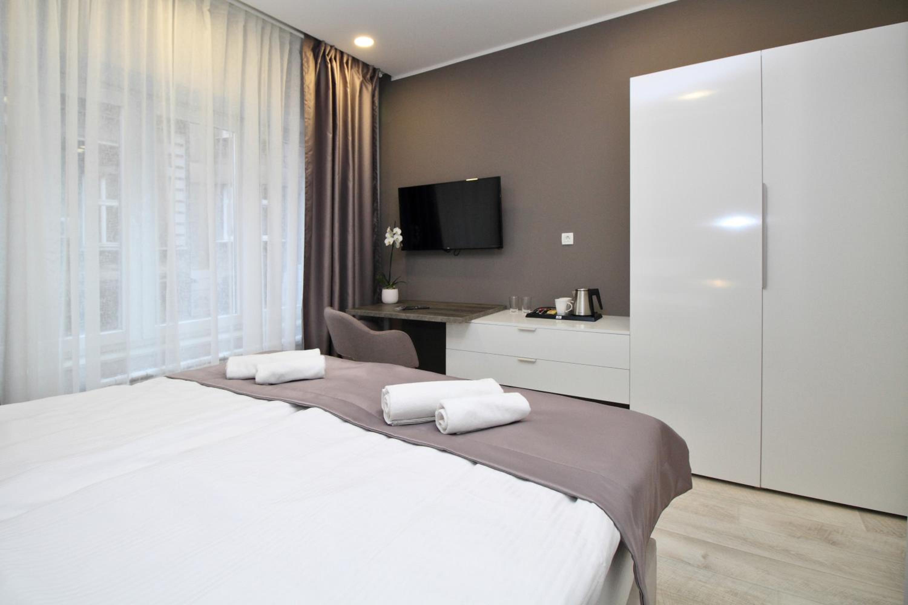 PLATINUM ROOMS butique hotel