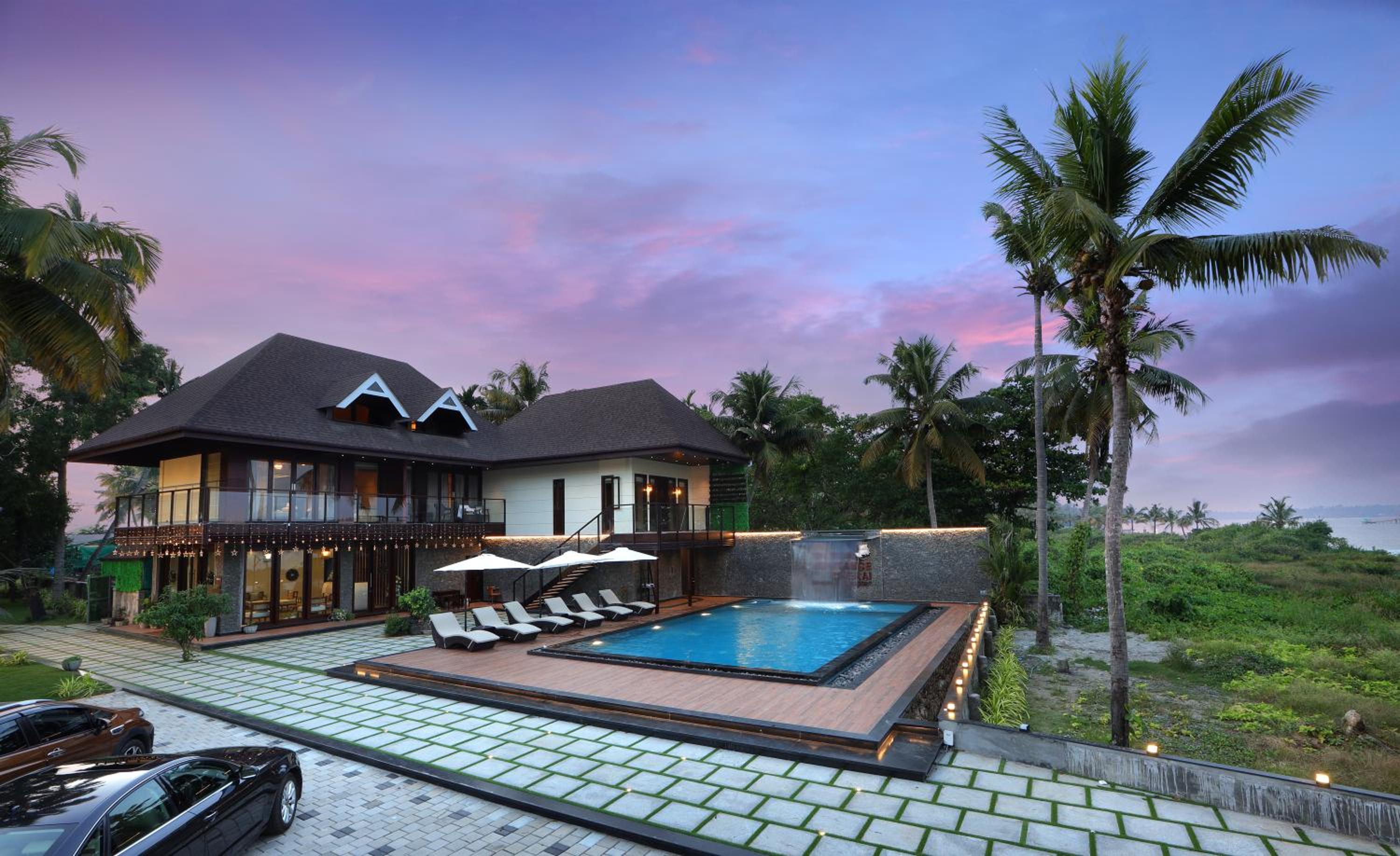 Maliekal Heritance Cherai Beach Cochin view 2