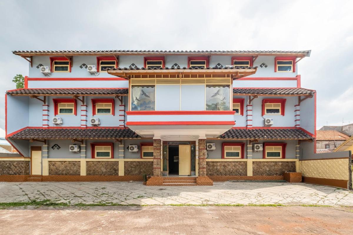 hotel building
