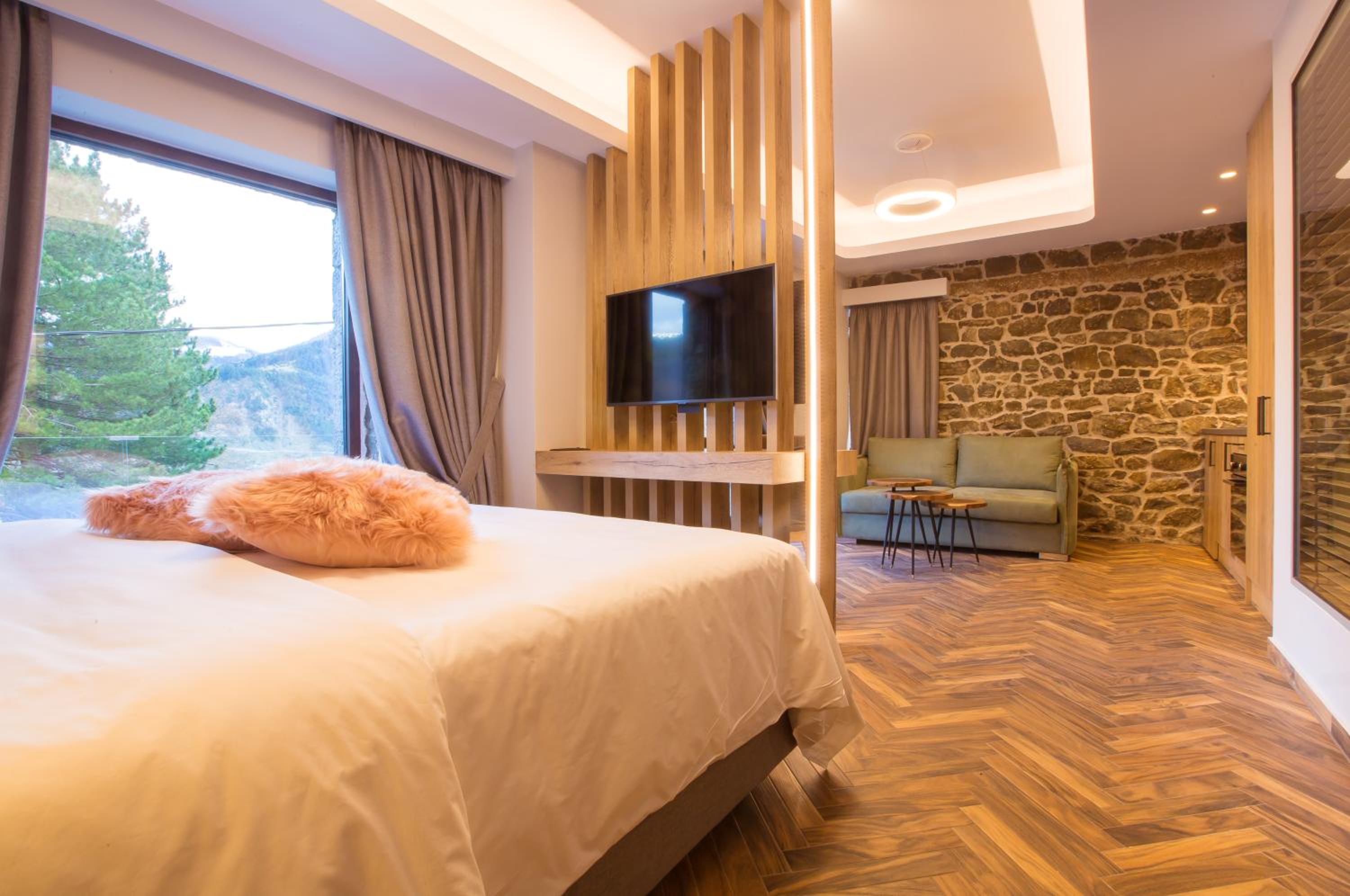 Photo 92