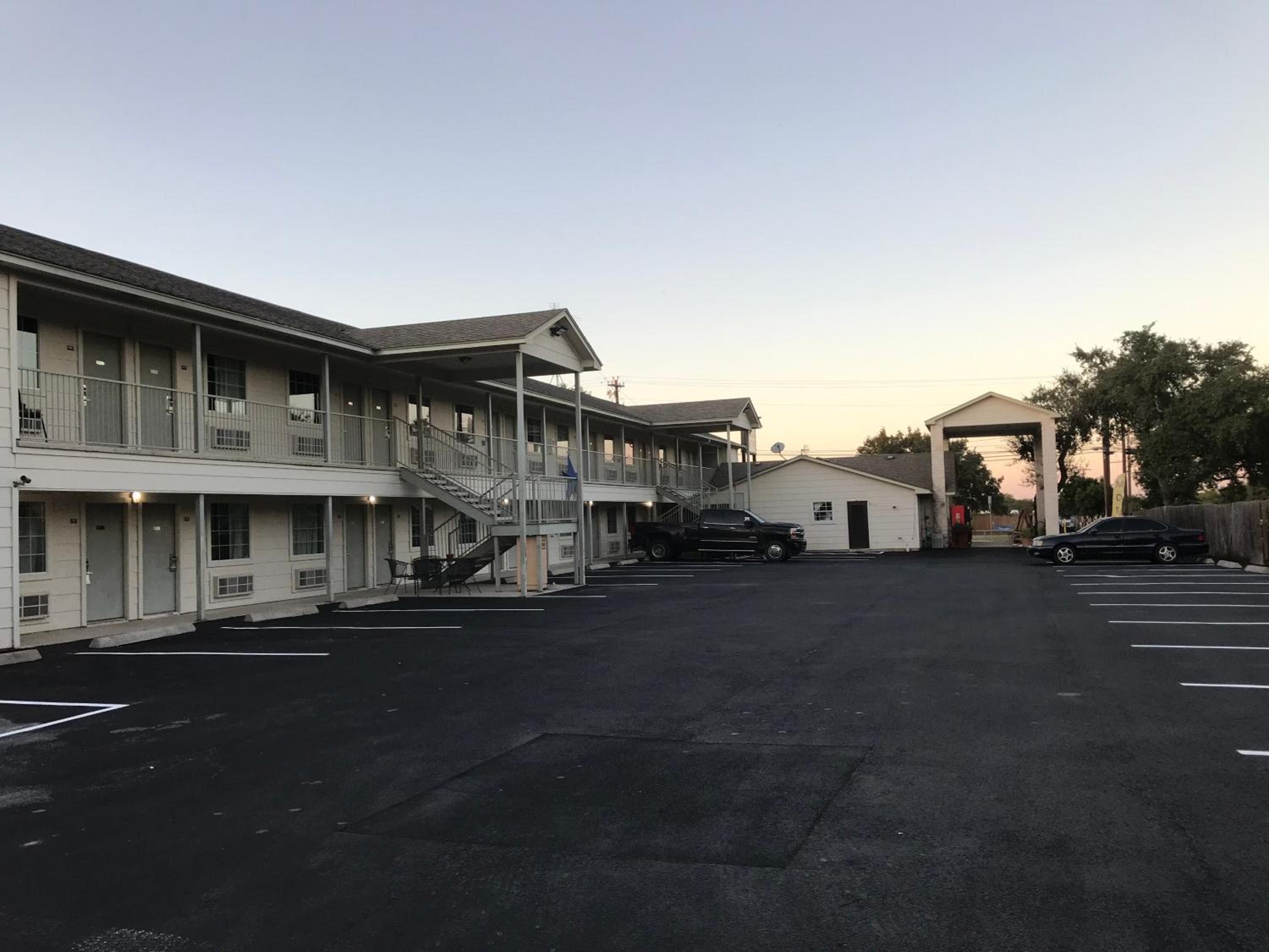 Cedar Creek Inn - Property Image 15
