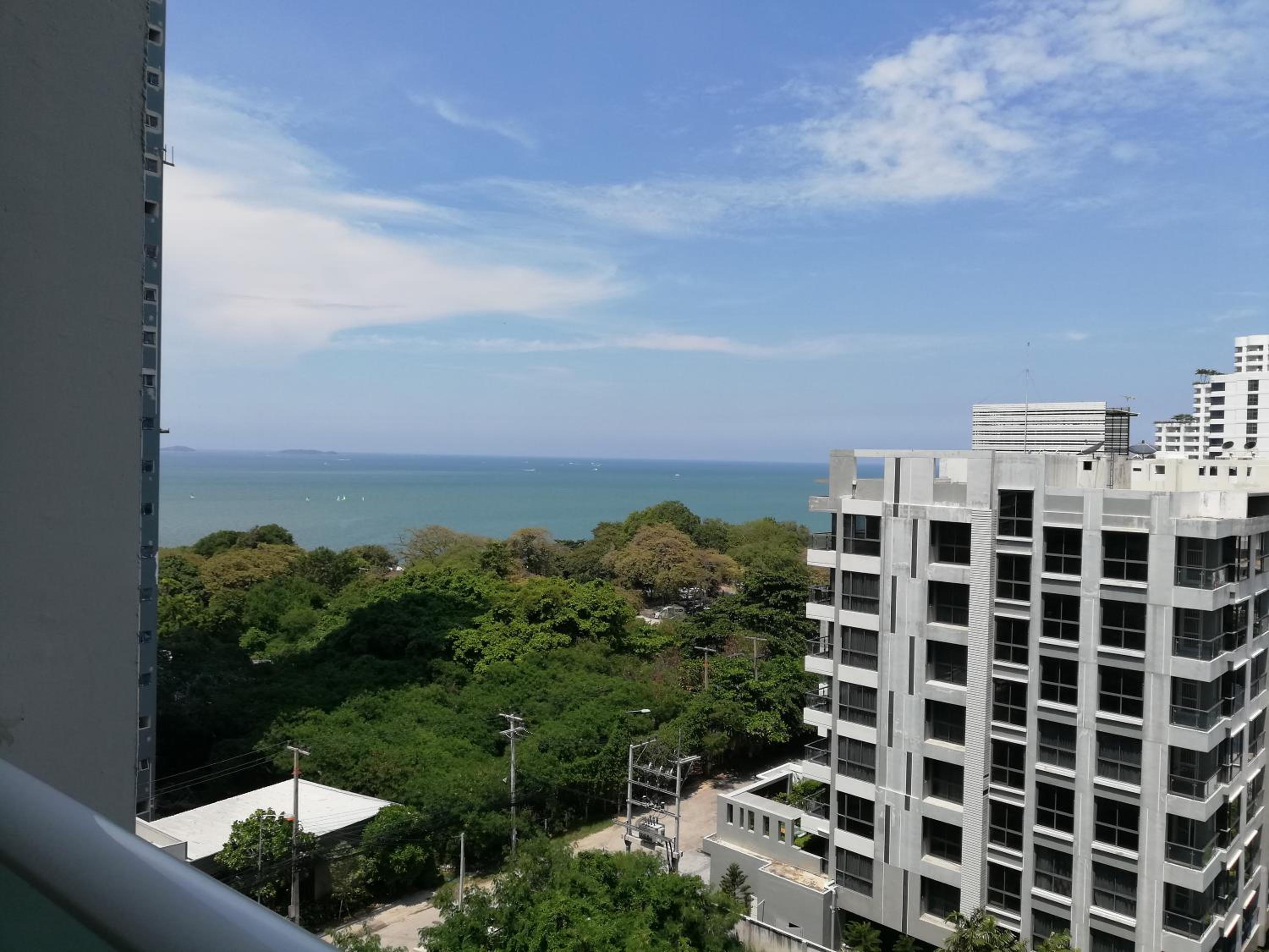 Cosy Beach View Apartments