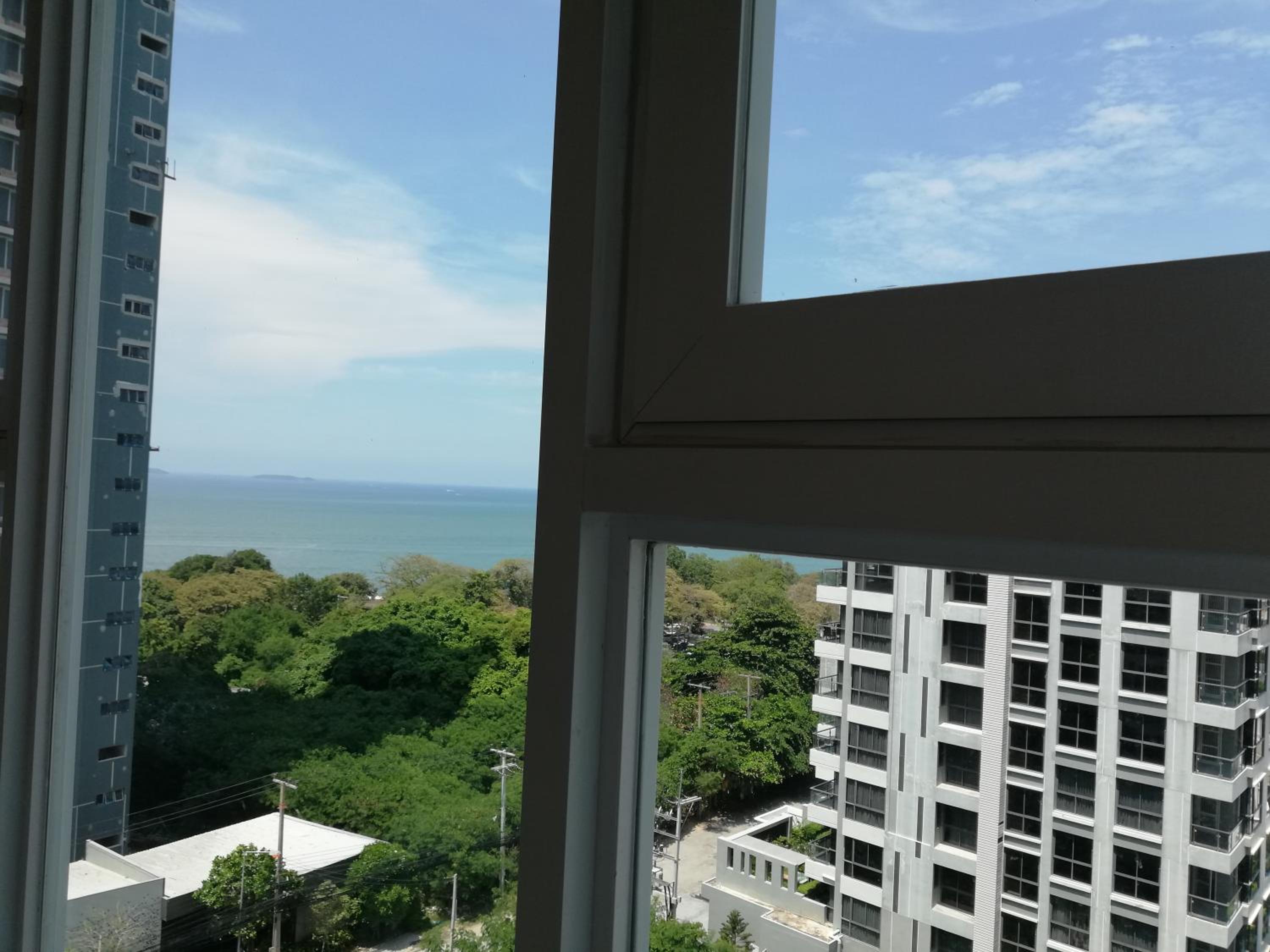 Cosy Beach View Apartments
