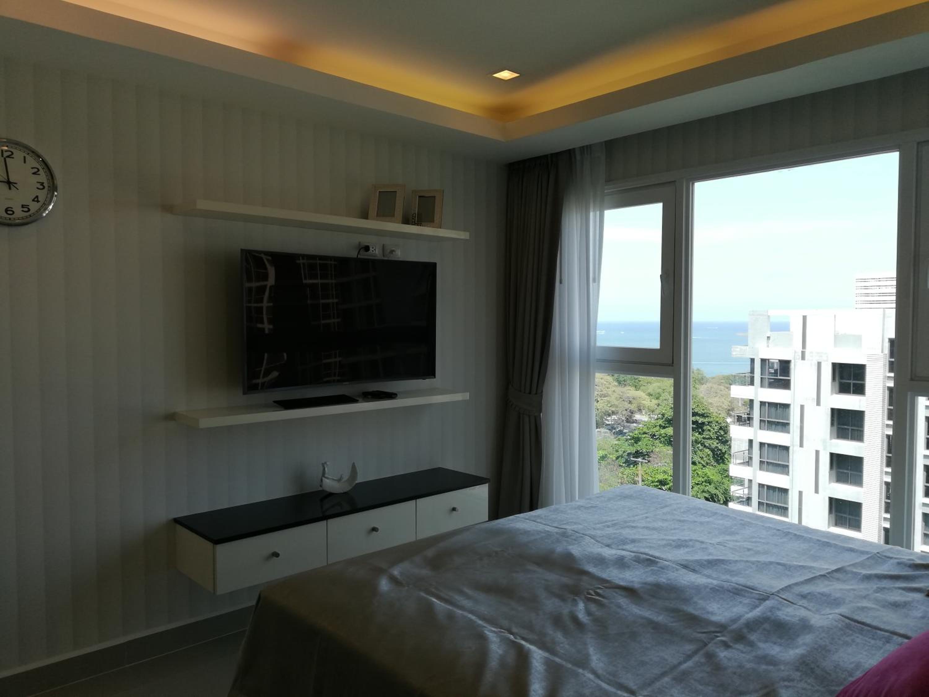Cosy Beach View Apartments