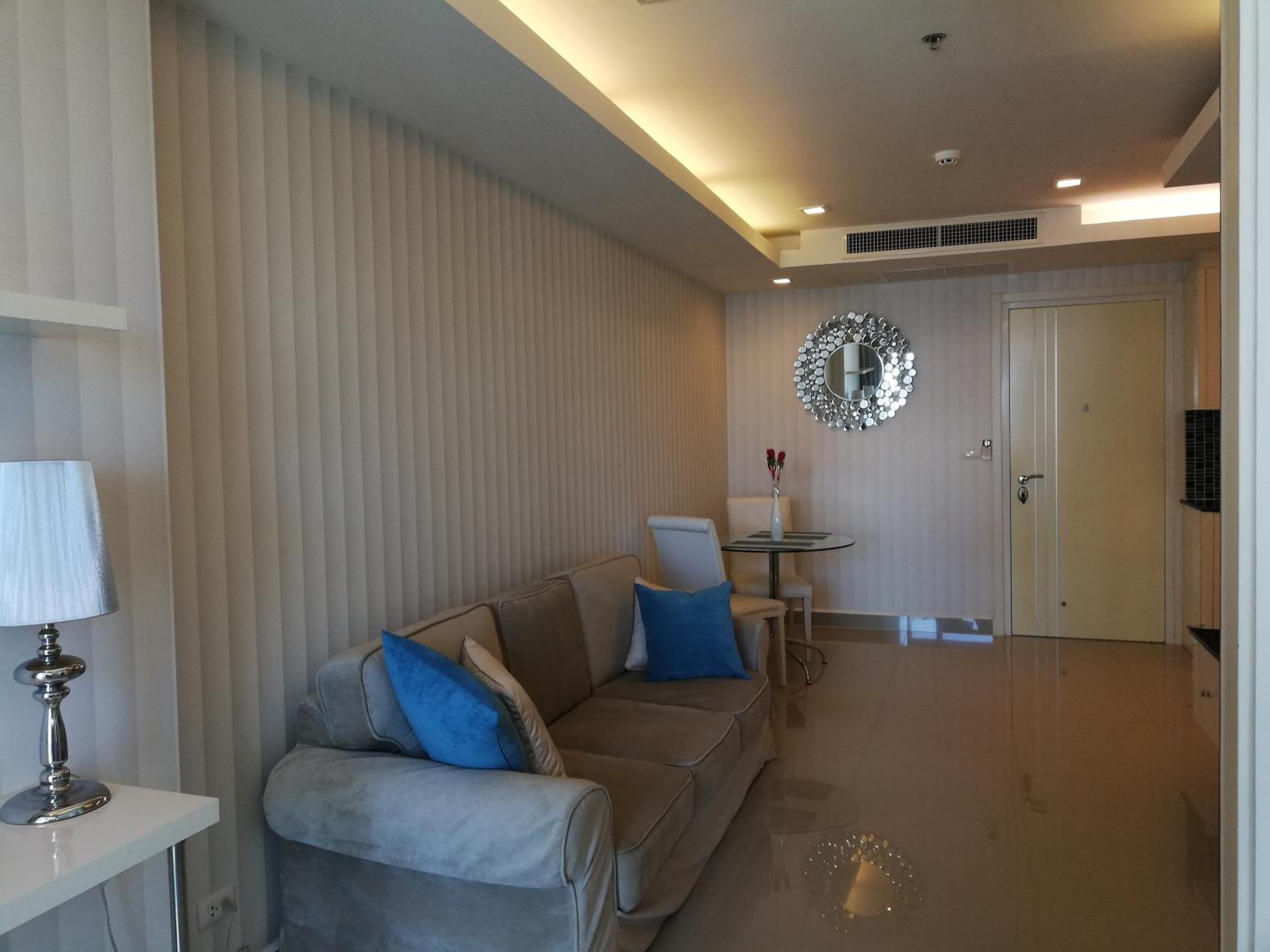 Cosy Beach View Apartments
