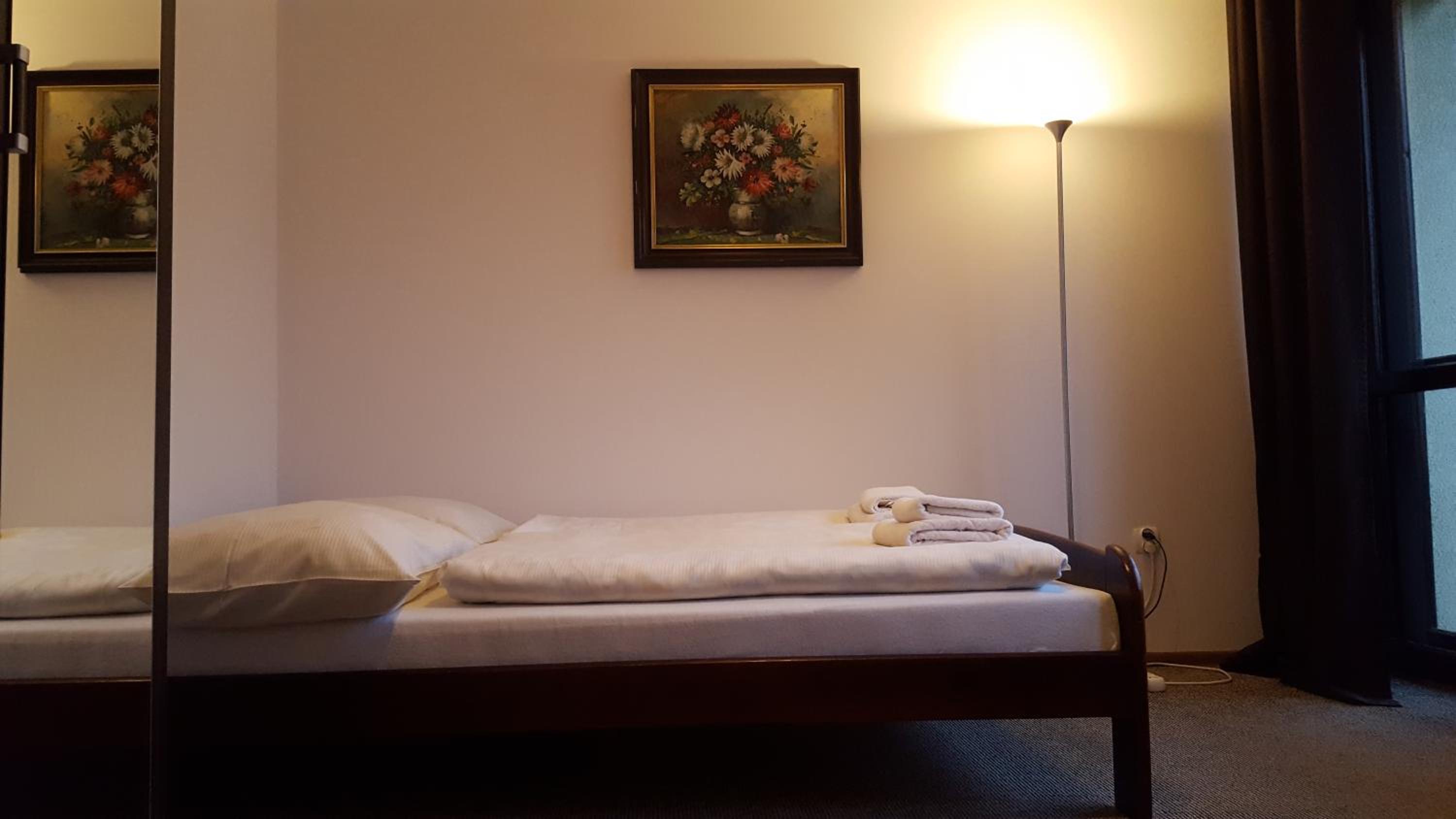 Photo 32