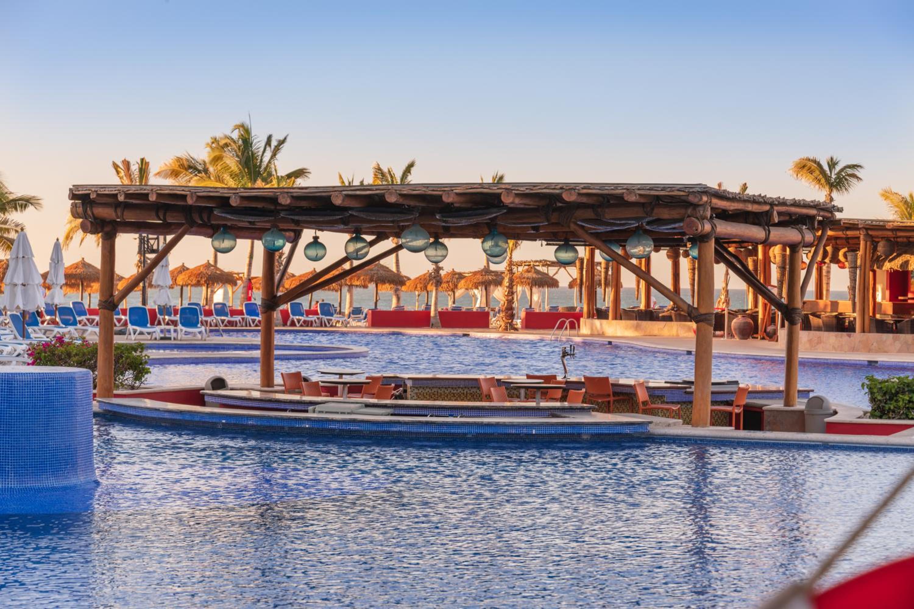 Los Cabos Vacations - Grand Decameron Los Cabos, A Trademark All-Inclusive Resort - Property Image 6