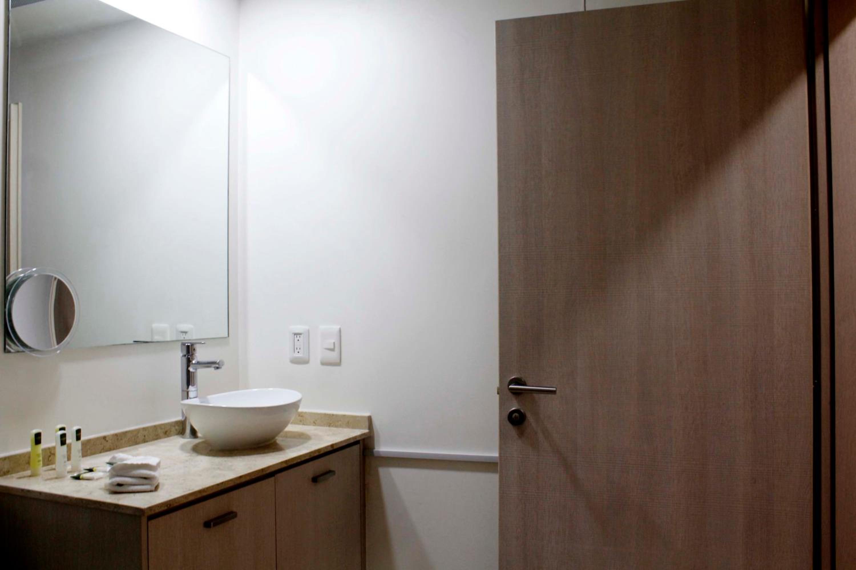 Premier Apartment Downtown 4 Guests 1202 photo 4