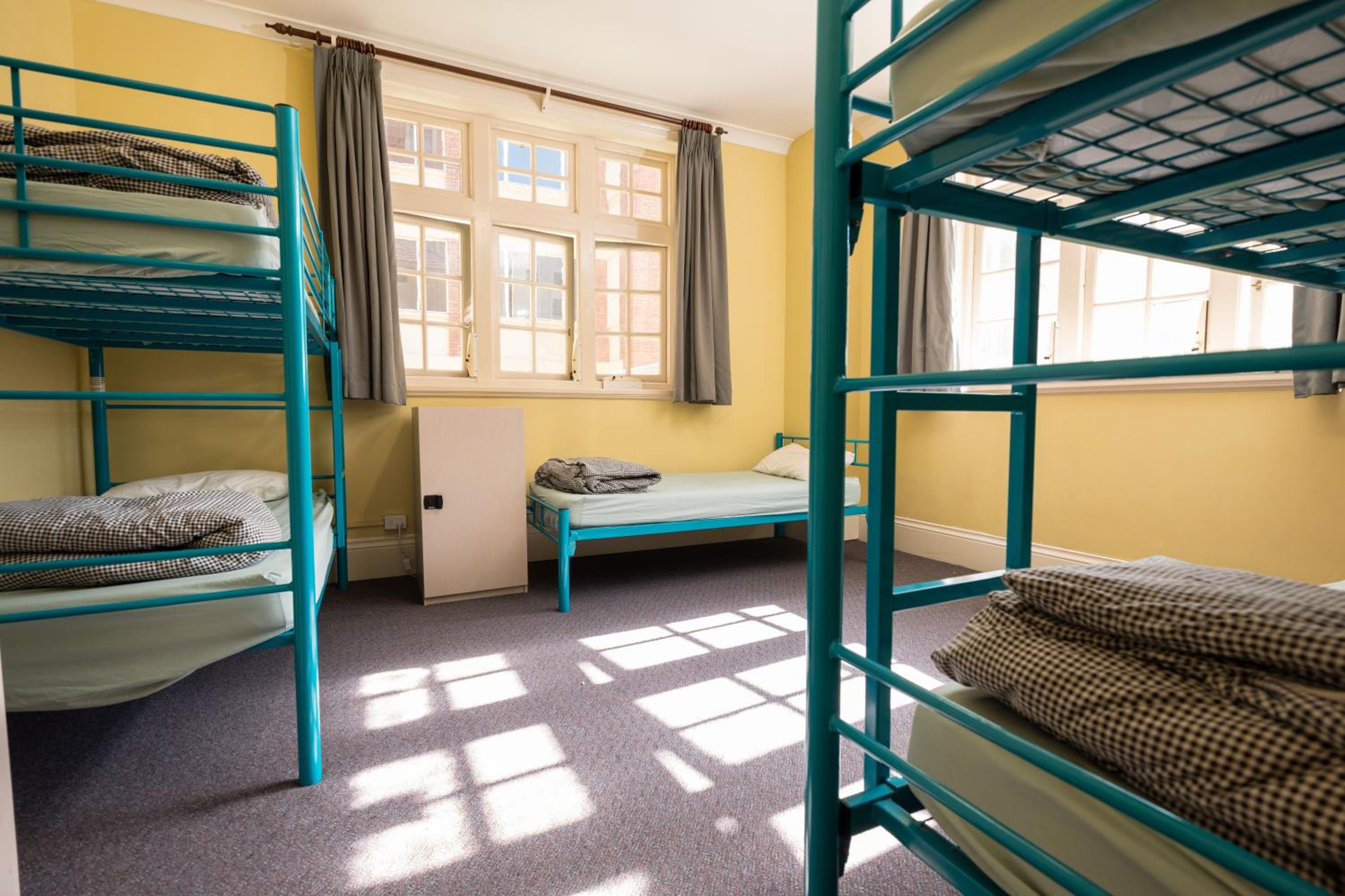 YHA Newcastle Beach