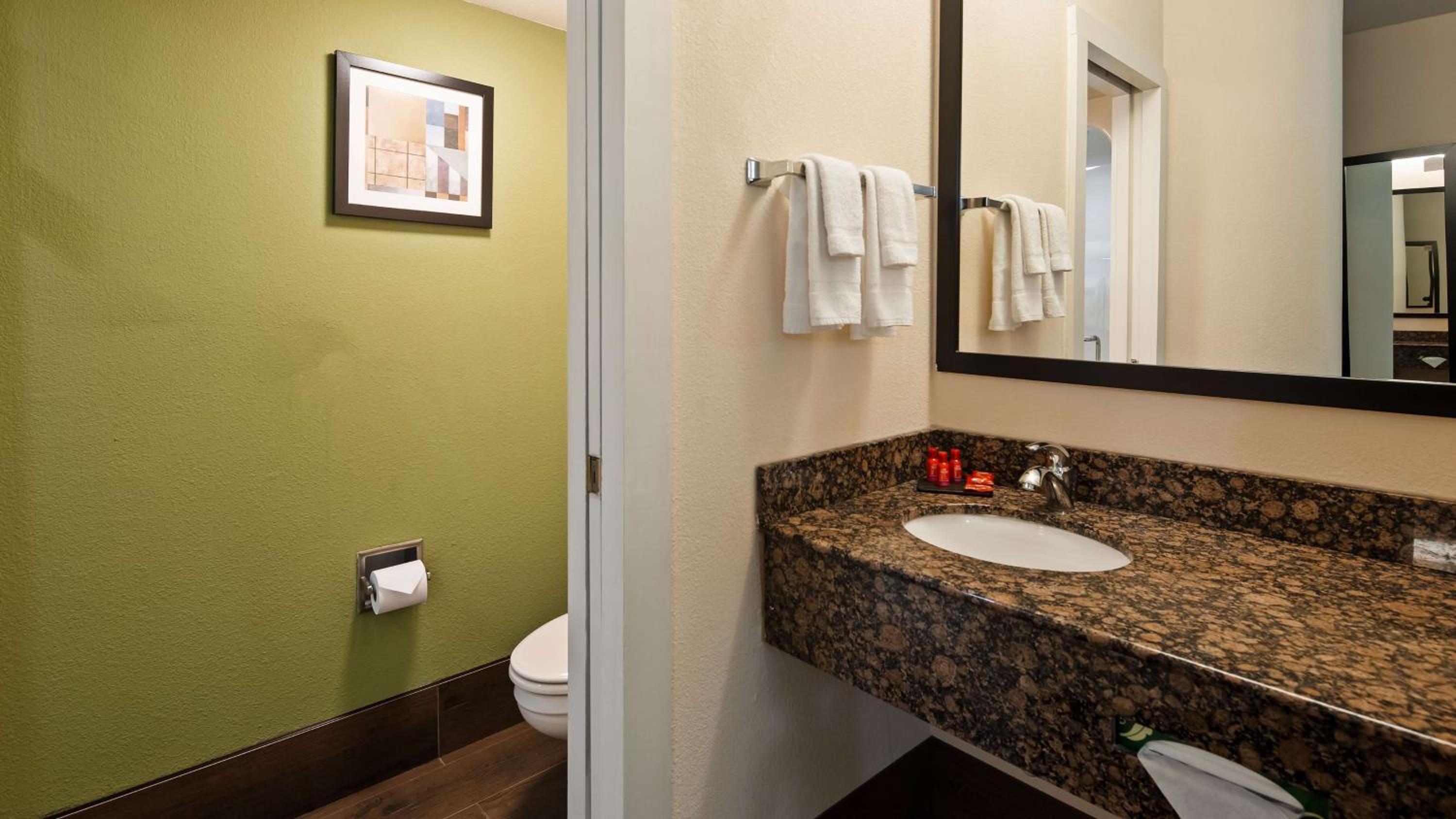 Macon Vacations - SureStay Plus Hotel by Best Western Macon West - Property Image 15