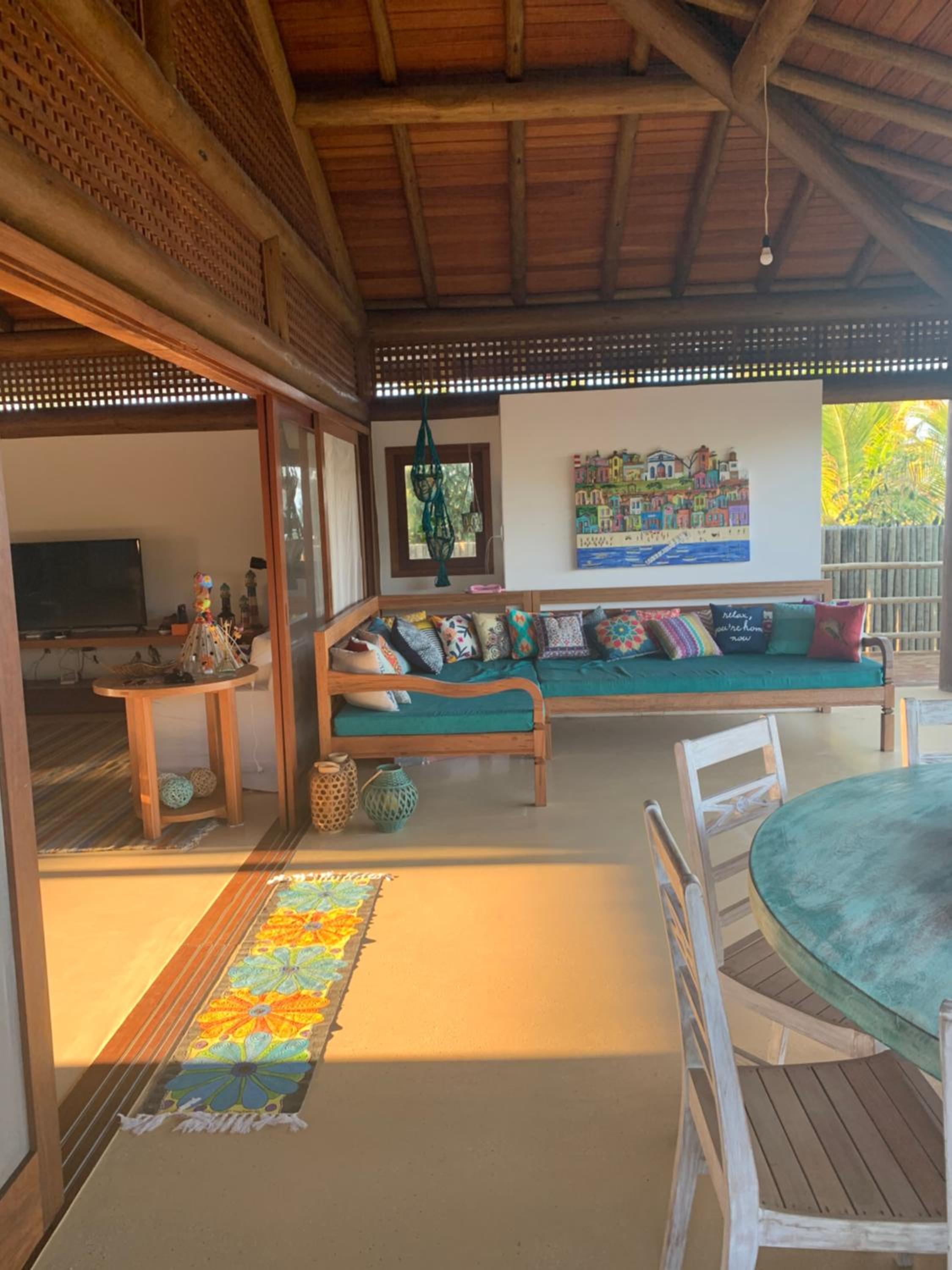 Casa Uluwatu Bahia Pé na Areia Premium