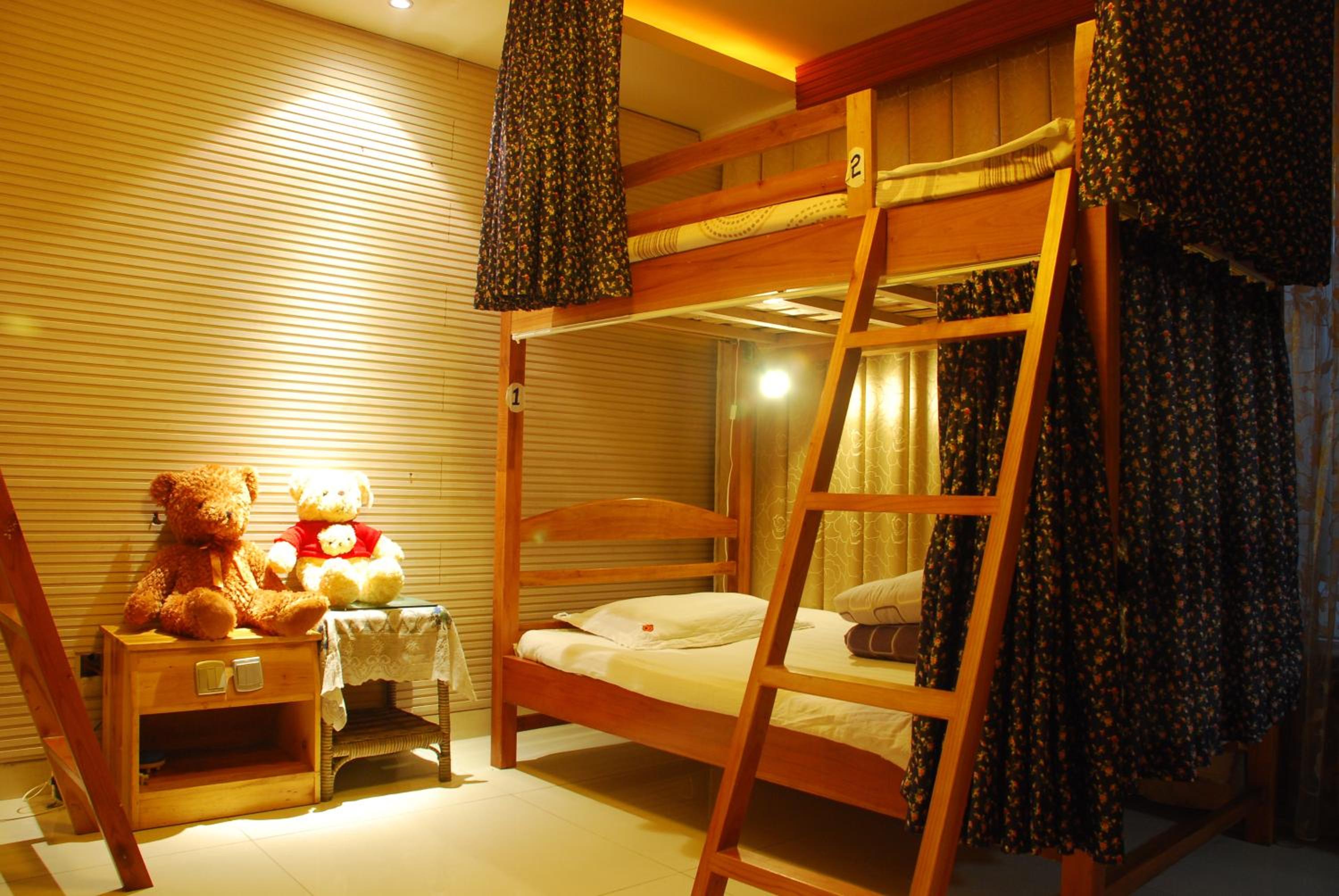 Mount Emei Teddy Bear Hotel玩具熊酒店