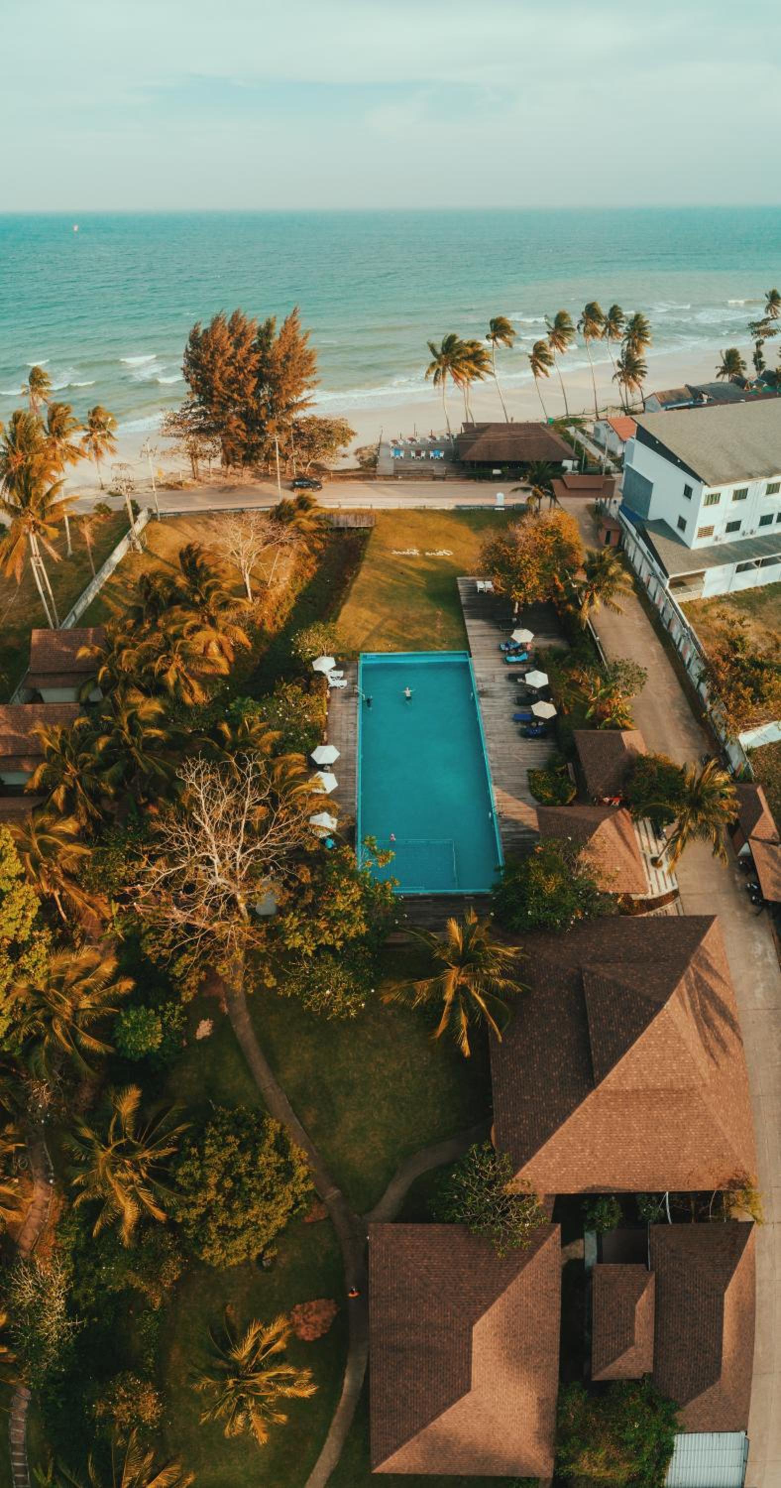 Nana Beach Hotel & Resort