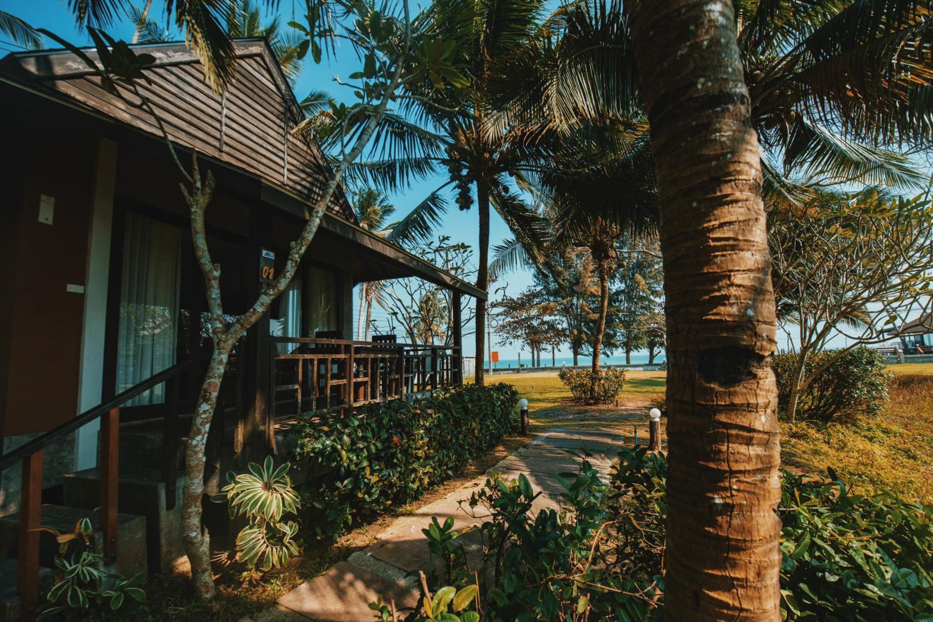 Nana Beach Hotel & Resort